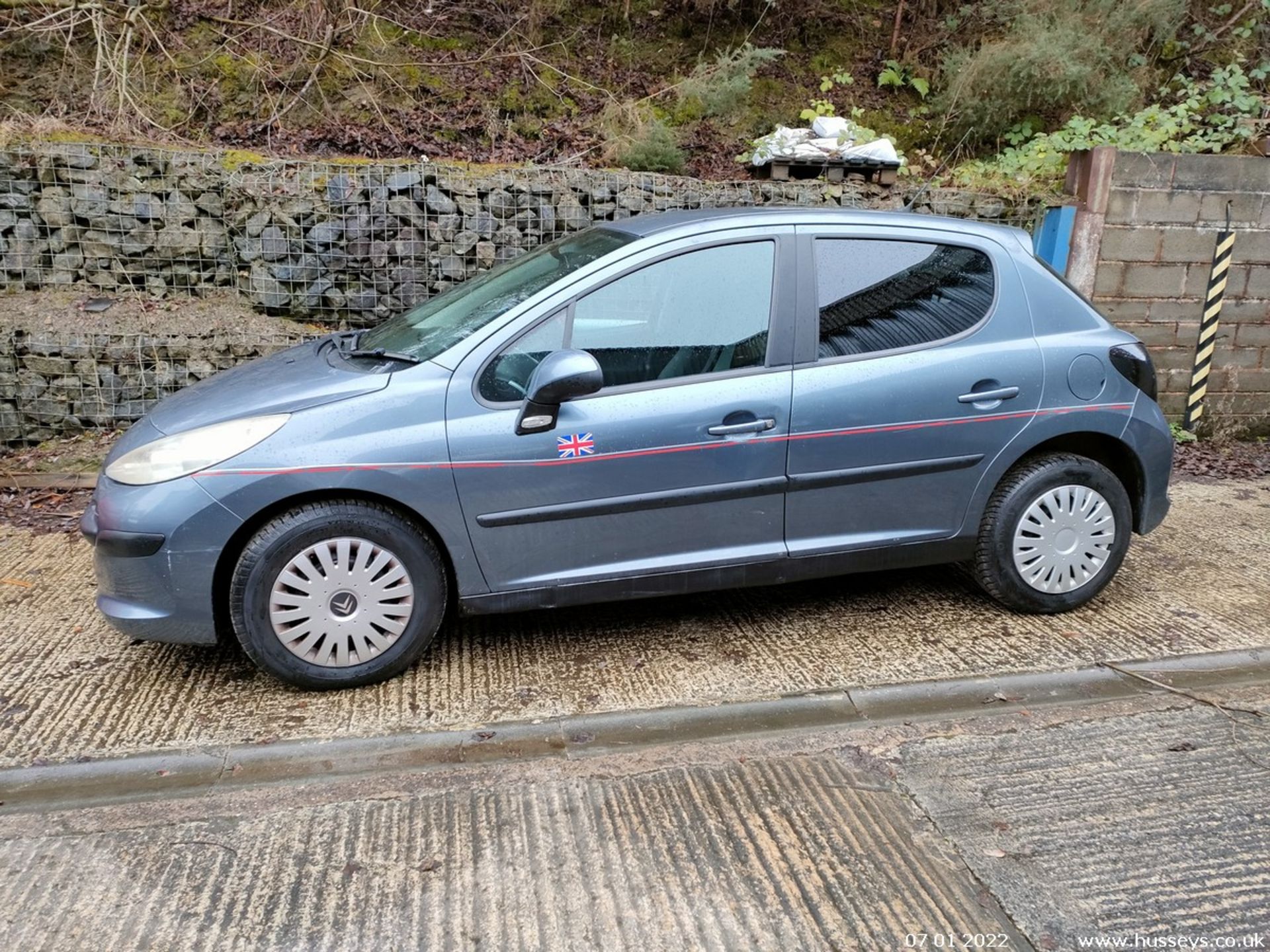 07/07 PEUGEOT 207 S - 1360cc 5dr Hatchback (Grey, 96k) - Image 6 of 23