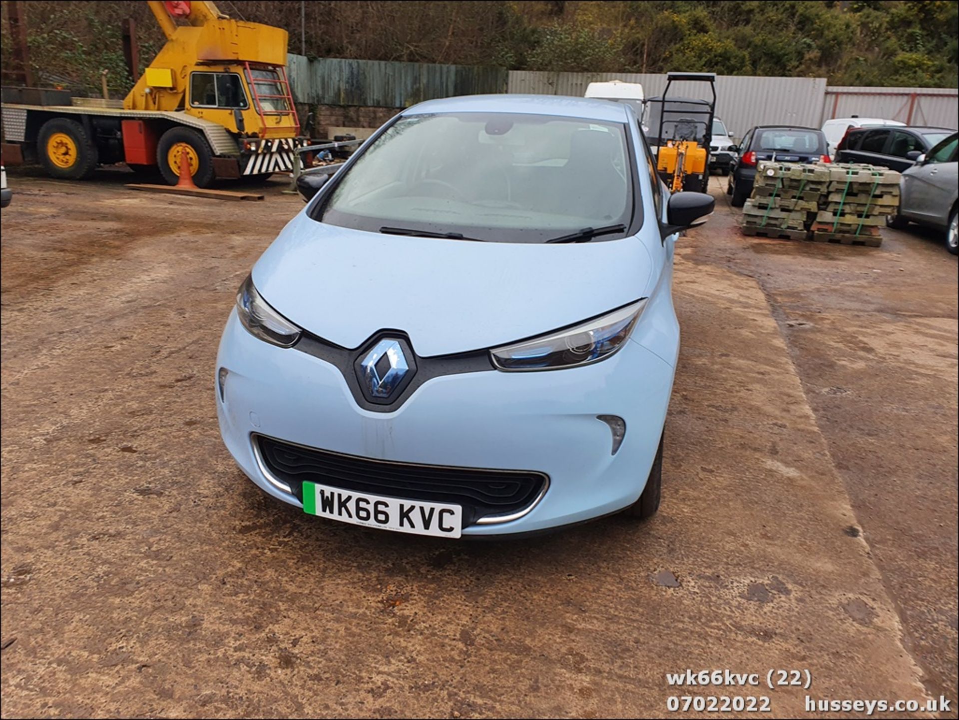 16/66 RENAULT ZOE I DYNAMIQUE NAV AUTO ELECTRIC 3dr Hatchback (Blue, 17k) - Image 22 of 27