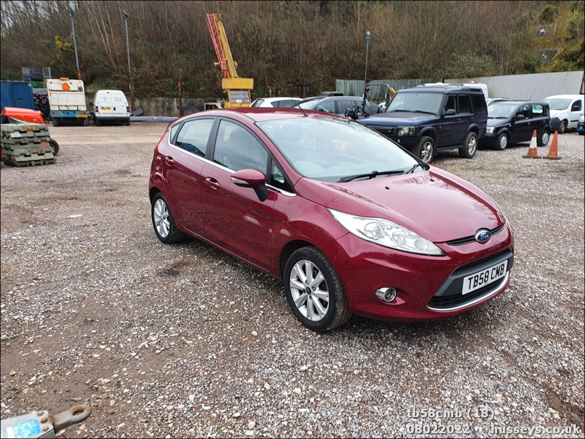 08/58 FORD FIESTA ZETEC 96 - 1388cc 5dr Hatchback (Red, 101k) - Image 18 of 26