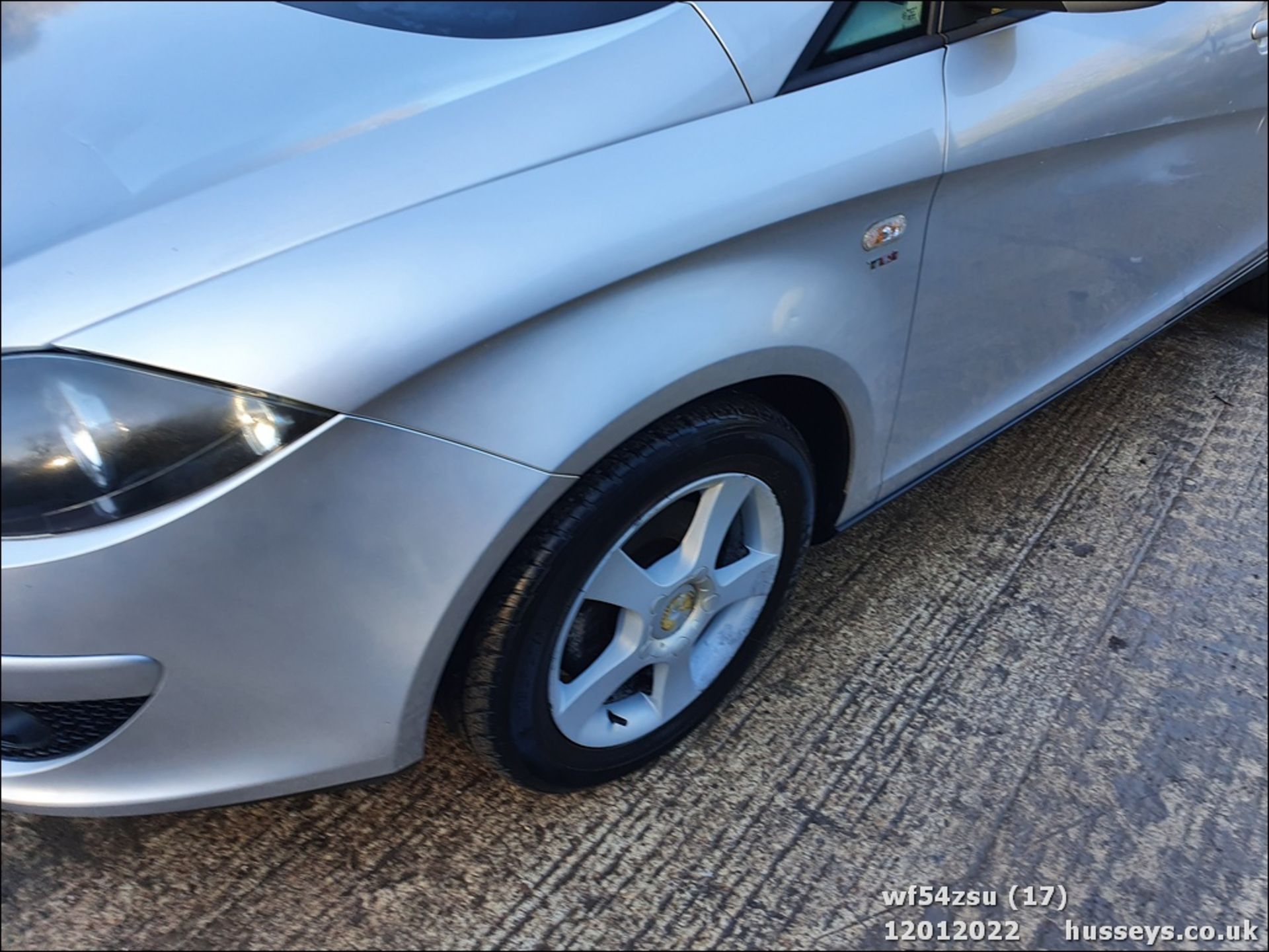 04/54 SEAT ALTEA SPORT TDI - 1968cc 5dr MPV (Grey, 101k) - Image 17 of 33