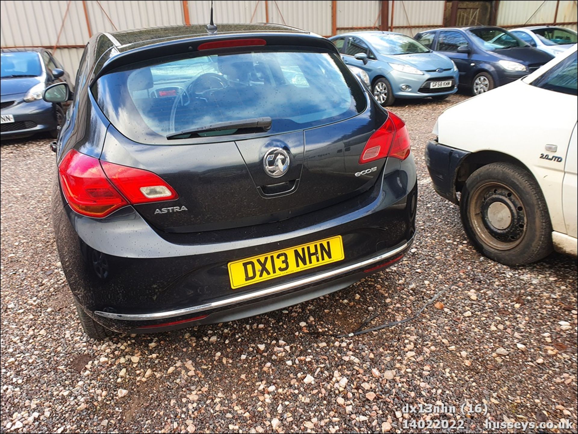 13/13 VAUXHALL ASTRA EXCLUSIV CDTI ECOFL - 1686cc 5dr Hatchback (Black, 139k) - Image 29 of 29