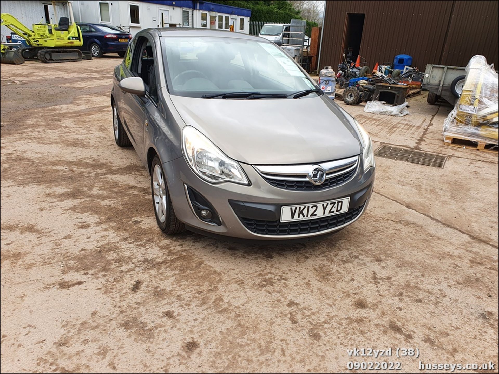 12/12 VAUXHALL CORSA ACTIVE - 1229cc 3dr Hatchback (Brown) - Image 38 of 38