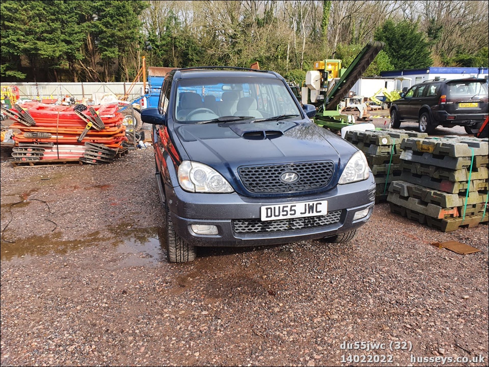 05/55 HYUNDAI TERRACAN CDX CRTD - 2902cc 5dr Estate (Blue) - Image 32 of 32