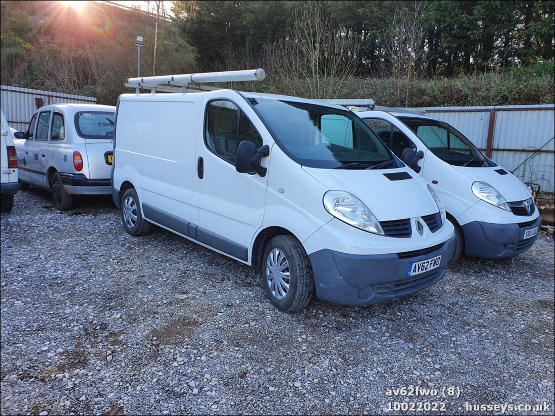 12/62 RENAULT TRAFIC SL27 DCI - 1995cc Van (White, 121k) - Image 32 of 40