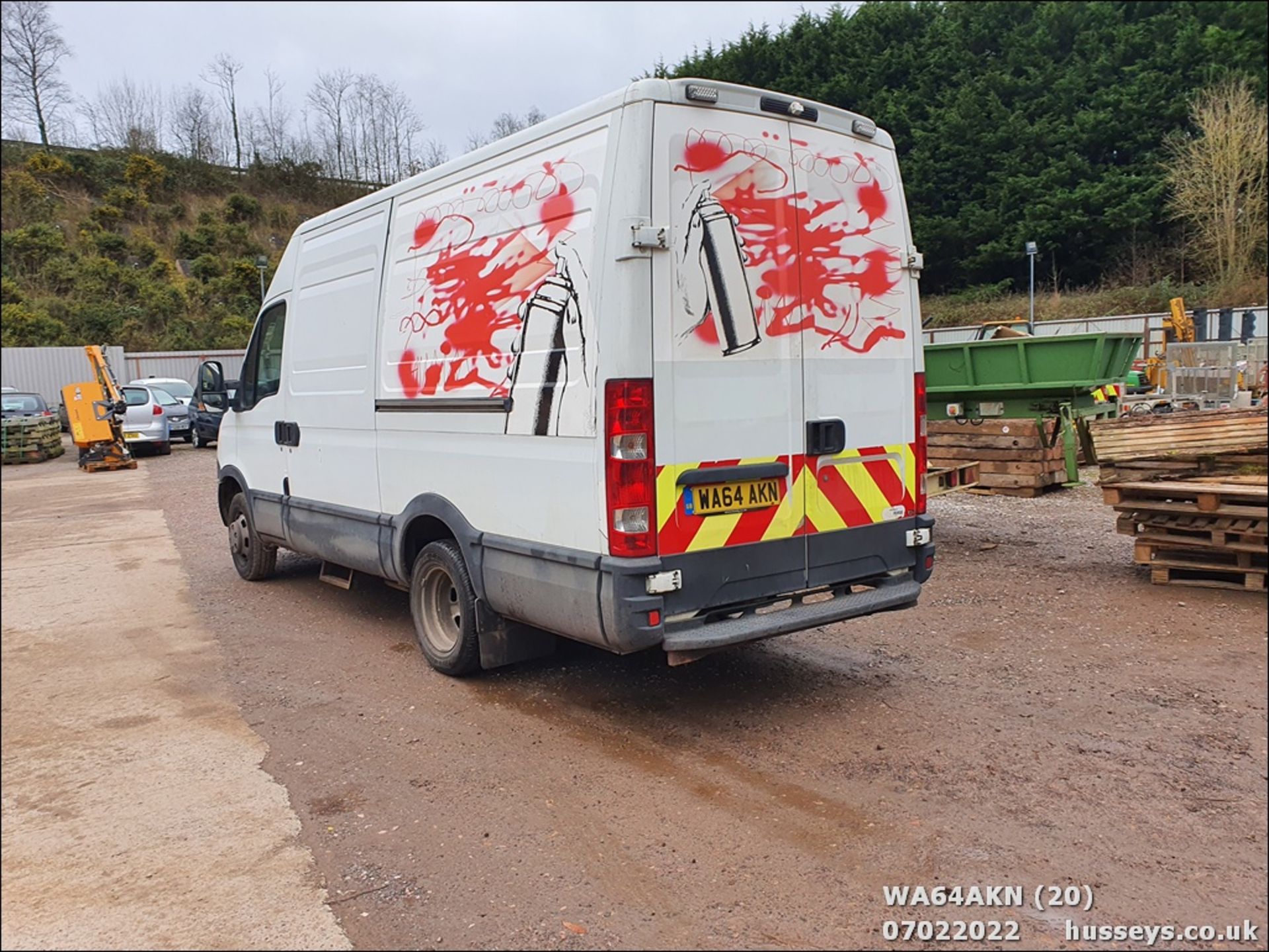 14/64 IVECO DAILY 40C13 - 2287cc 5dr Van (White) - Image 20 of 36