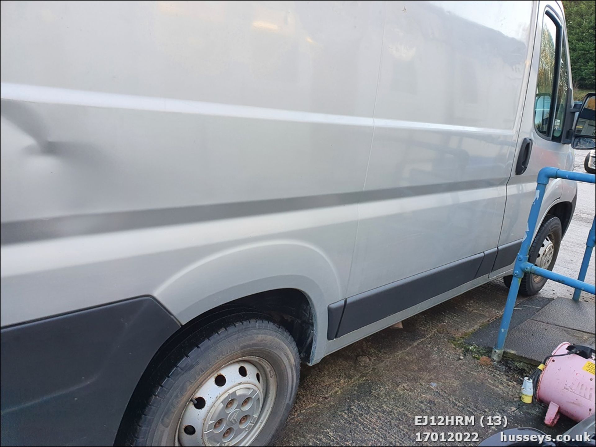 12/12 CITROEN RELAY 30 L1H1 ENTERPRISE - 2198cc Van (Silver, 121k) - Image 13 of 24