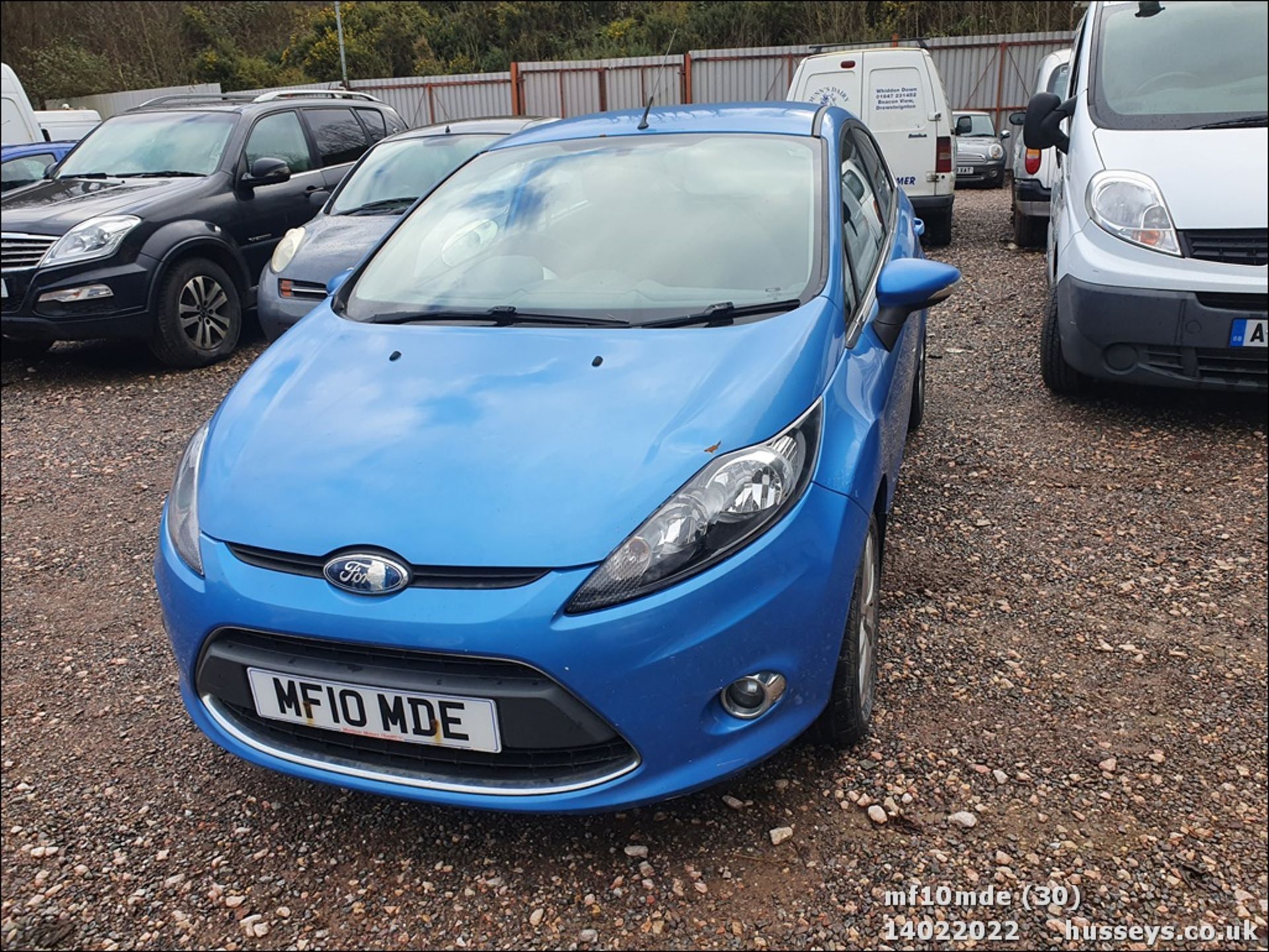 10/10 FORD FIESTA ZETEC - 1242cc 5dr Hatchback (Blue) - Image 30 of 33