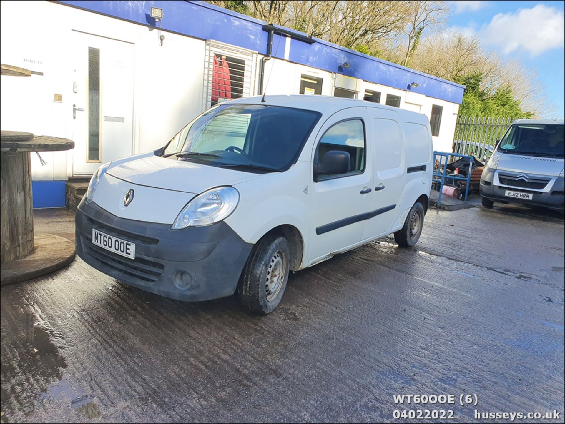 11/60 RENAULT KANGOO MAXI LL DCI 85 - 1461cc 6dr Van (White) - Image 6 of 17