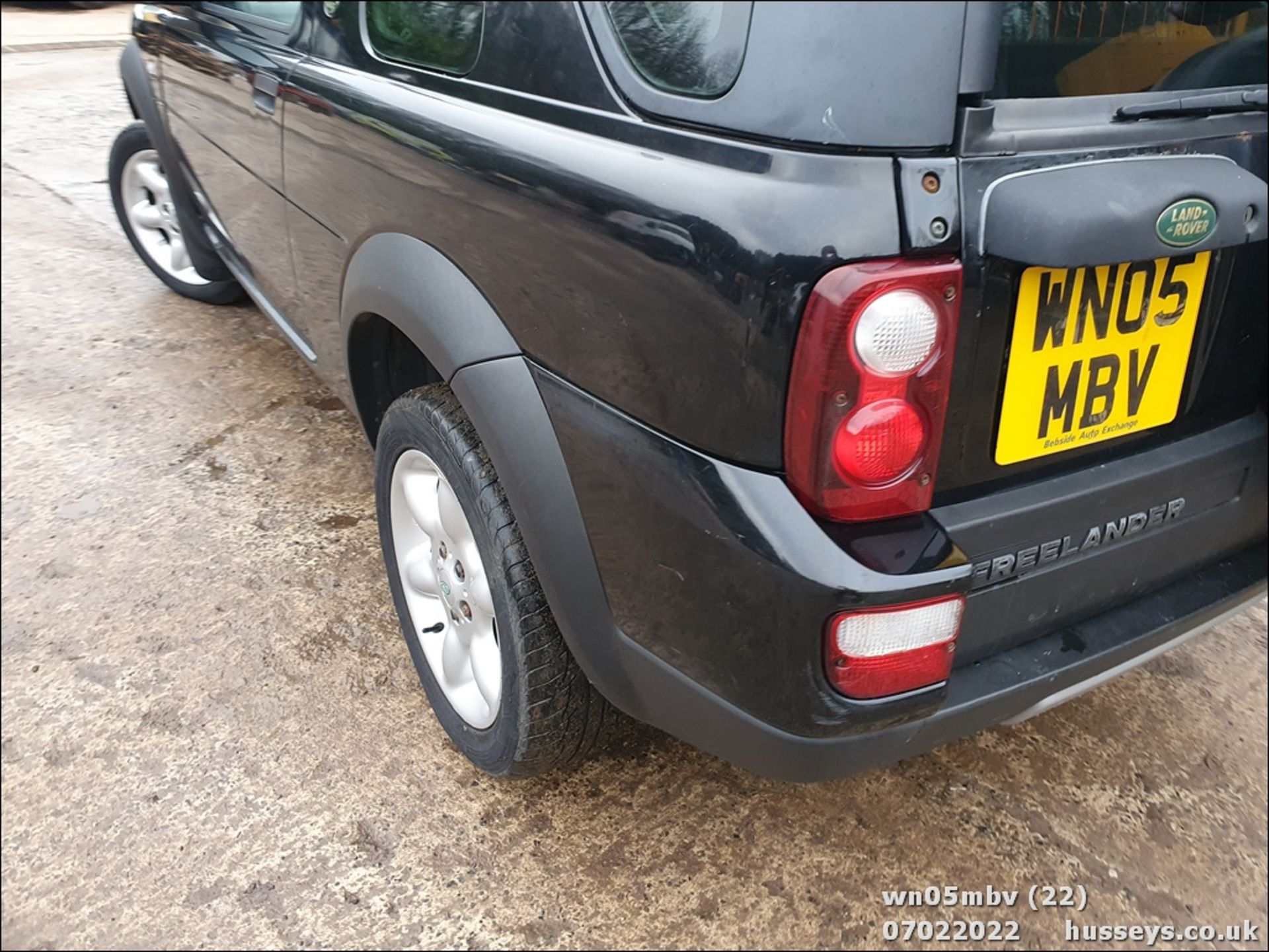 05/05 LAND ROVER FREELANDER XEI - 1796cc 3dr Estate (Black) - Image 22 of 37