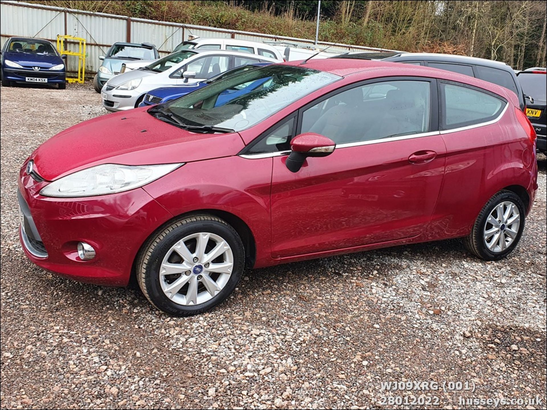 09/09 FORD FIESTA ZETEC 96 - 1388cc 3dr Hatchback (Red, 73k)