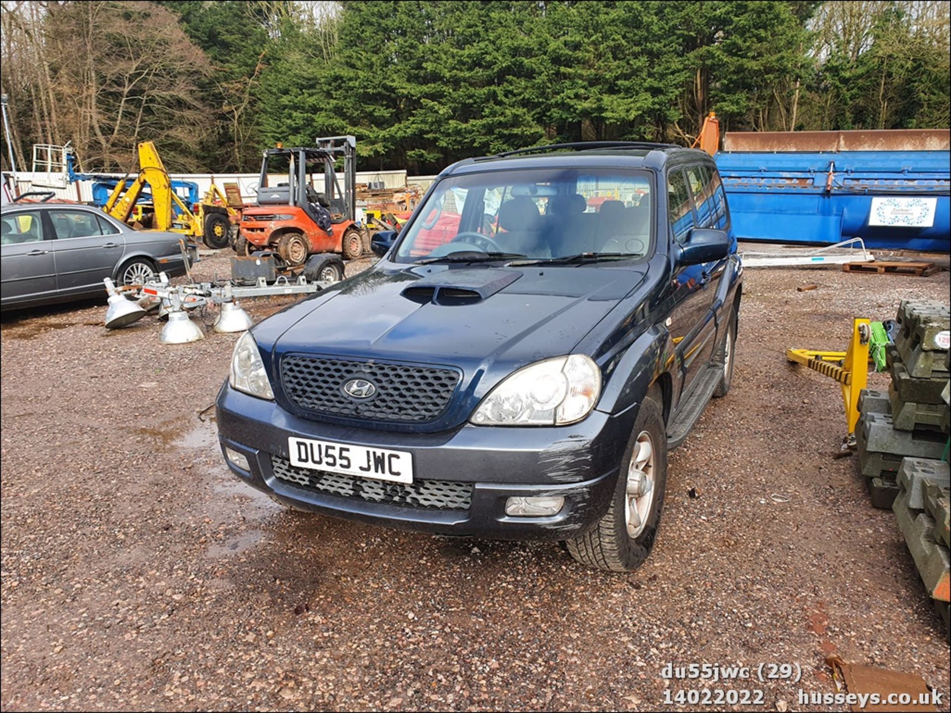 05/55 HYUNDAI TERRACAN CDX CRTD - 2902cc 5dr Estate (Blue) - Image 29 of 32