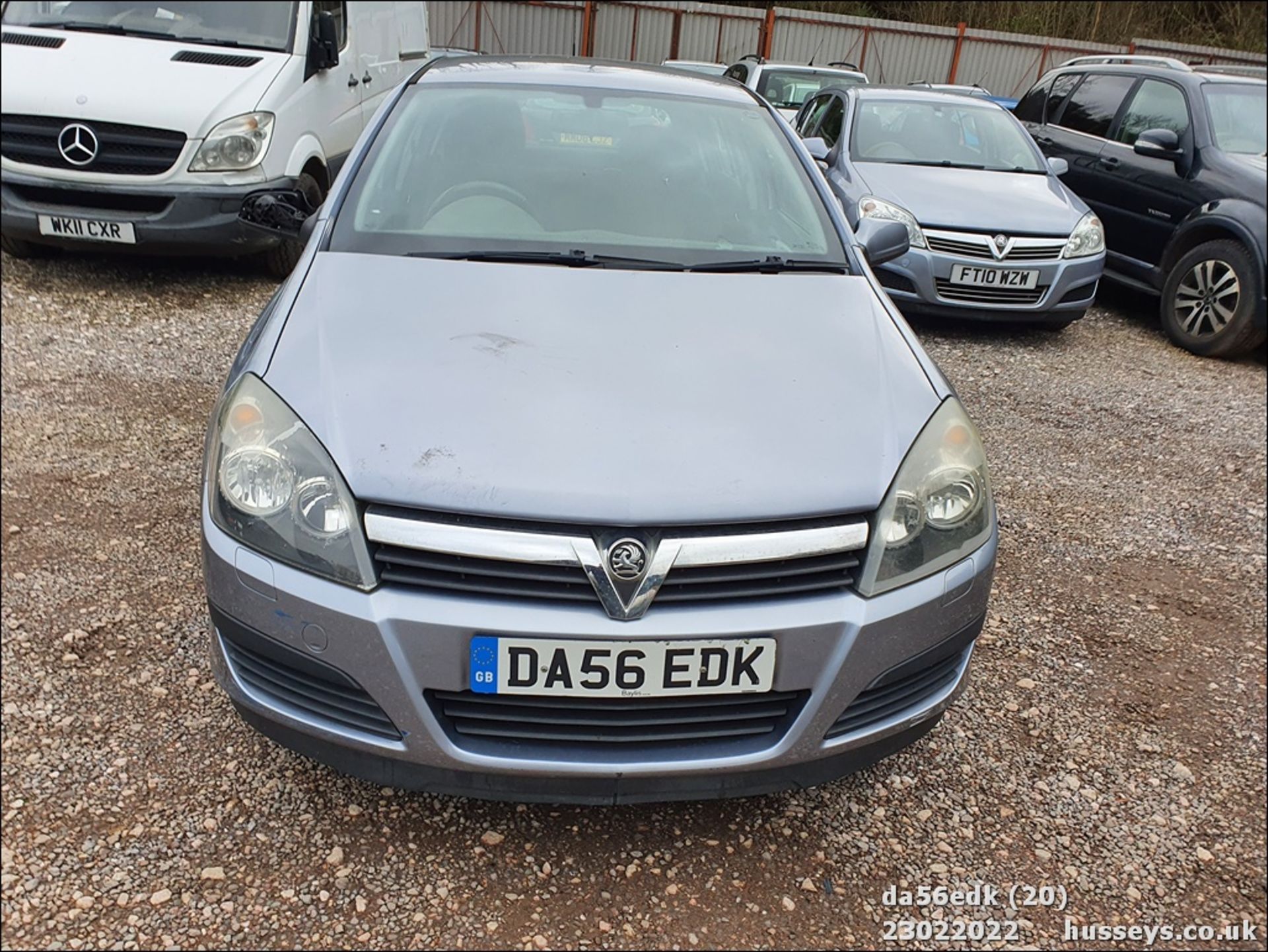 06/56 VAUXHALL ASTRA ACTIVE - 1598cc 5dr Hatchback (Silver) - Image 19 of 42