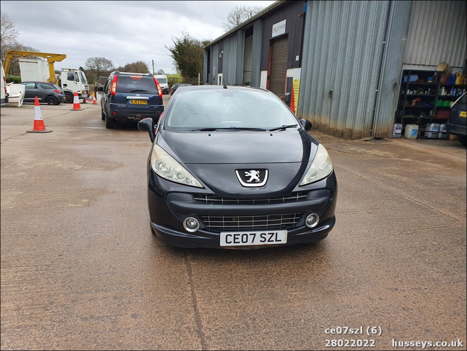 07/07 PEUGEOT 207 GT CC - 1598cc 2dr Convertible (Black, 103k) - Image 6 of 42