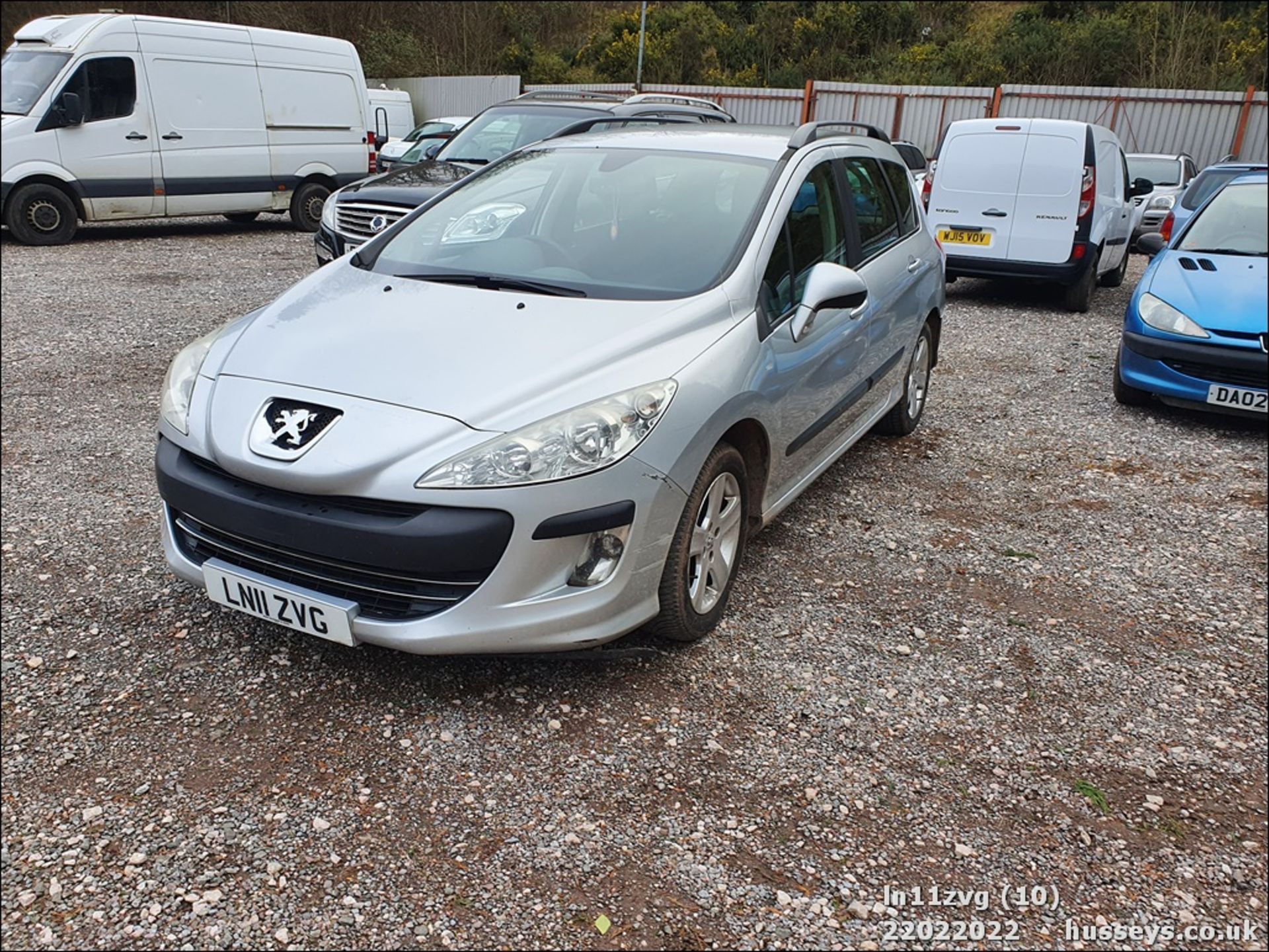 11/11 PEUGEOT 308 S SW HDI 92 - 1560cc 5dr Estate (Silver, 115k) - Image 11 of 46