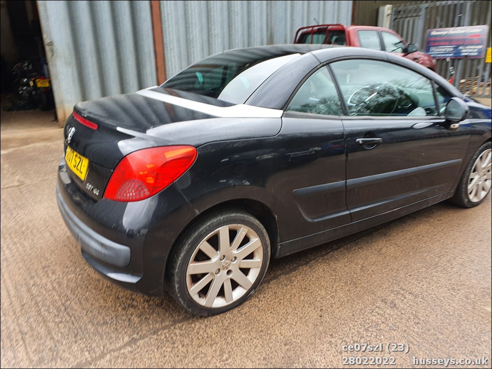 07/07 PEUGEOT 207 GT CC - 1598cc 2dr Convertible (Black, 103k) - Image 23 of 42