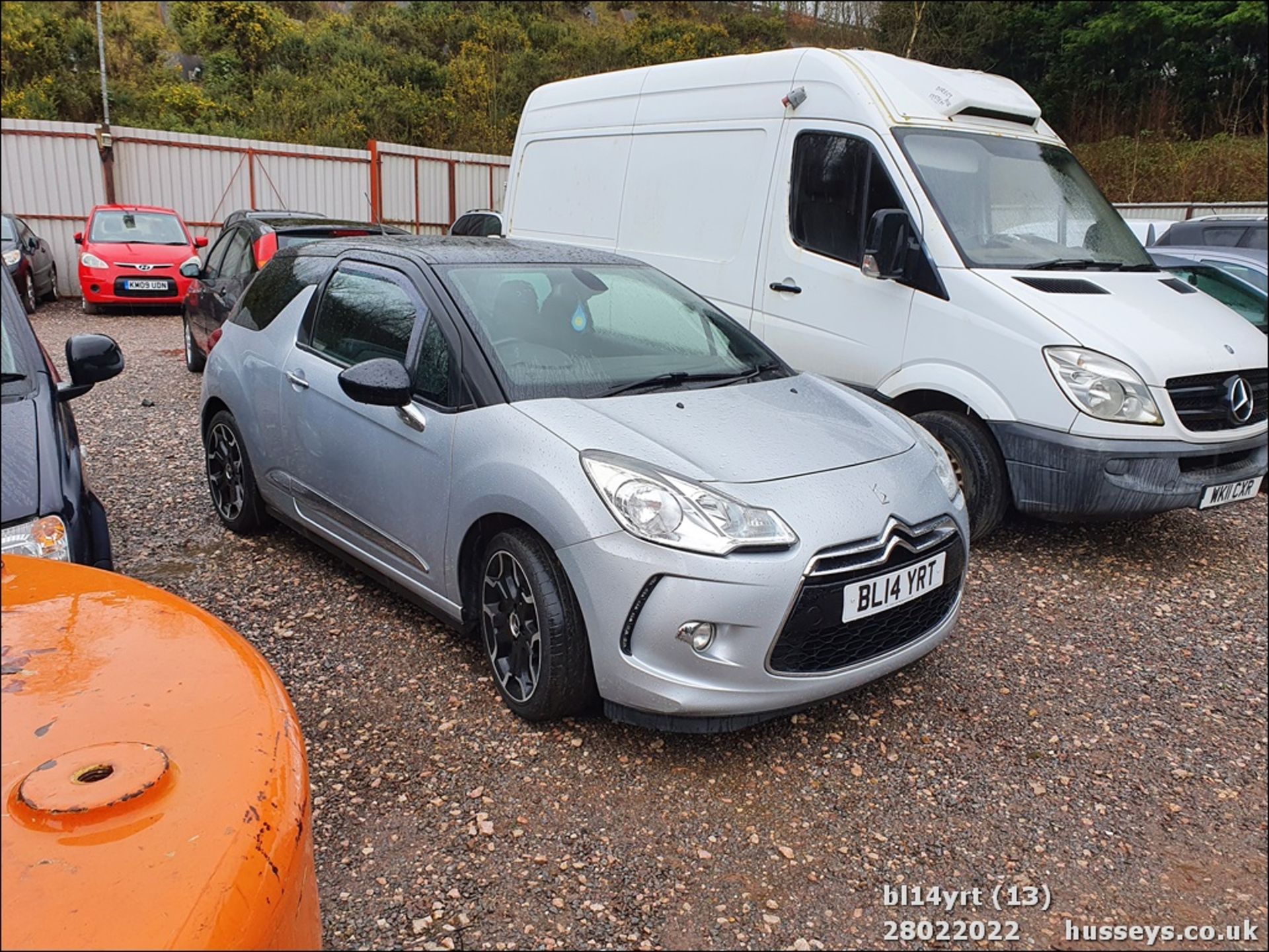 14/14 CITROEN DS3 DSTYLE + E-HDI - 1560cc 3dr Hatchback (Silver, 122k) - Image 14 of 25