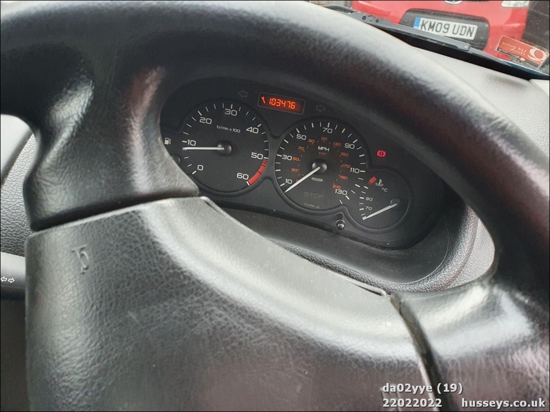 02/02 PEUGEOT 206 STYLE HDI - 1398cc 3dr Hatchback (Blue, 103k) - Image 19 of 38