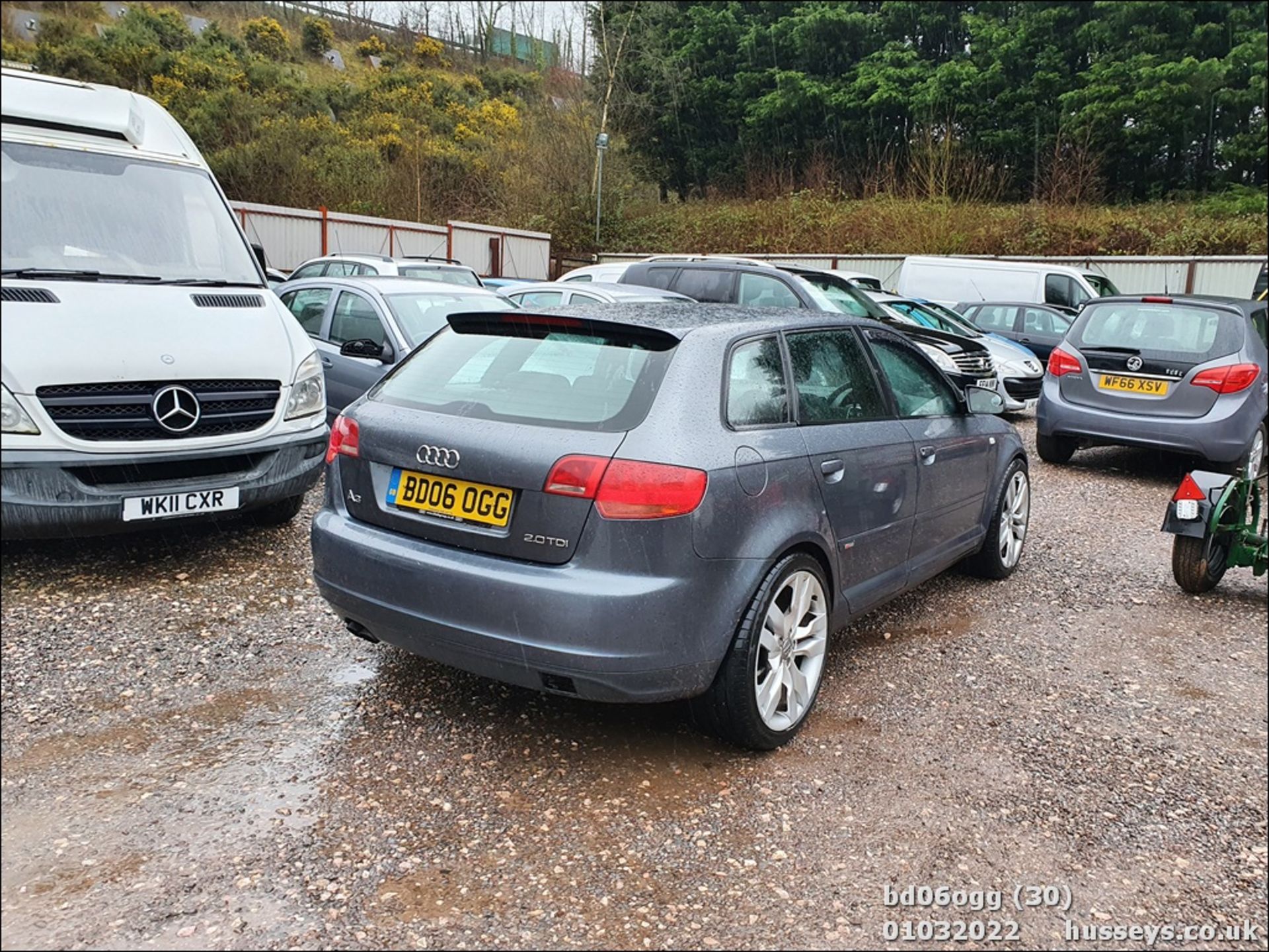 06/06 AUDI A3 TDI S LINE AUTO - 1968cc 5dr Hatchback (Grey) - Image 28 of 31