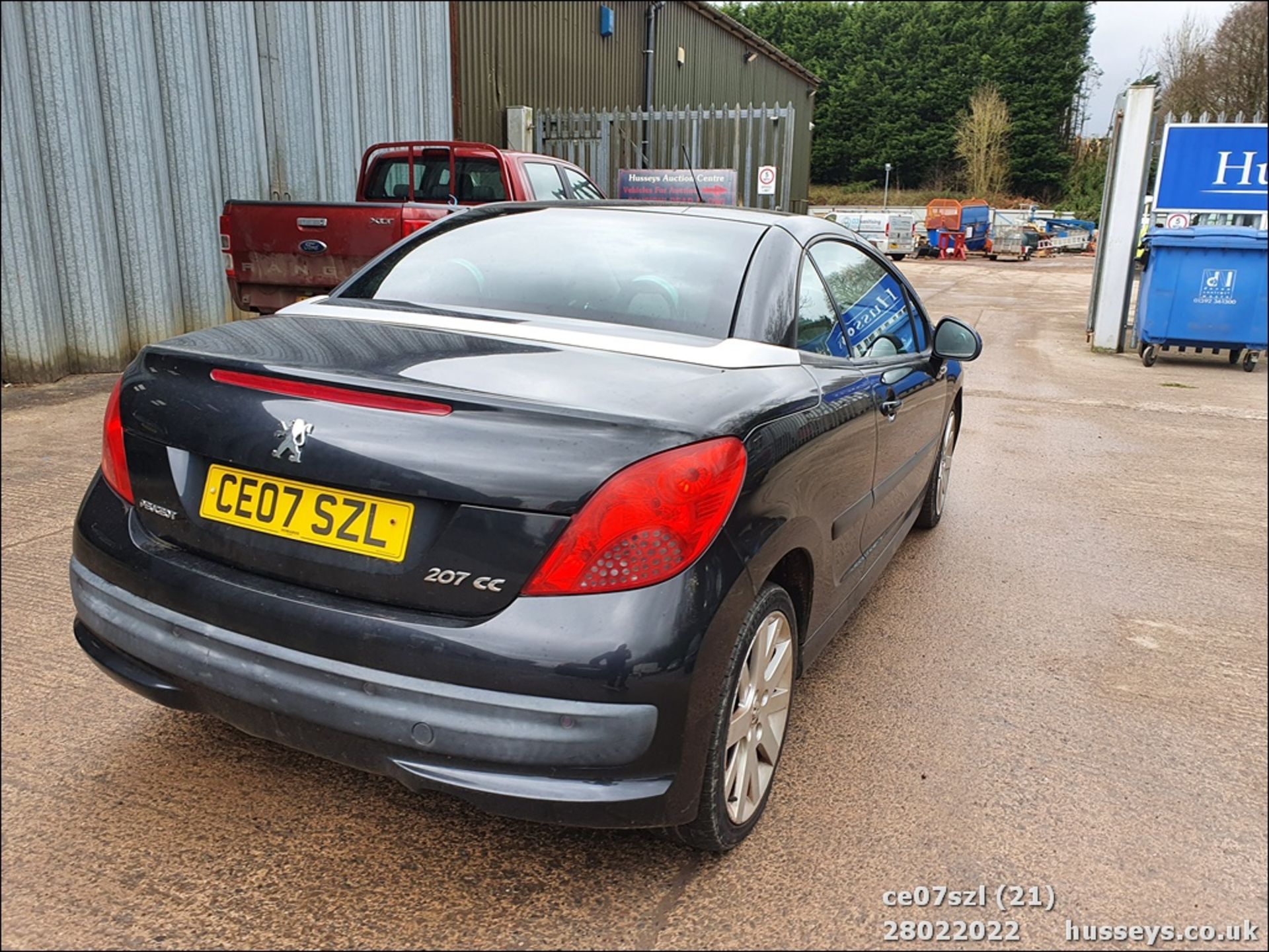 07/07 PEUGEOT 207 GT CC - 1598cc 2dr Convertible (Black, 103k) - Image 21 of 42