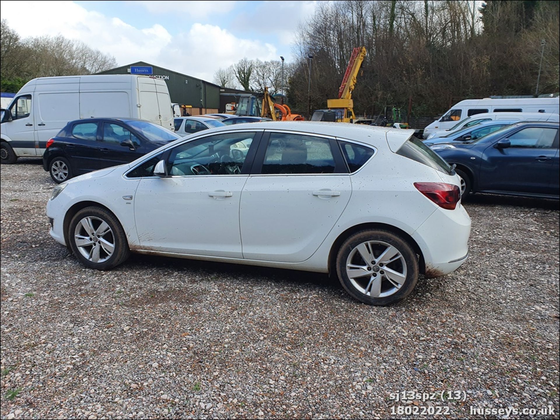 13/13 VAUXHALL ASTRA SRI - 1398cc 5dr Hatchback (White, 98k) - Image 13 of 48