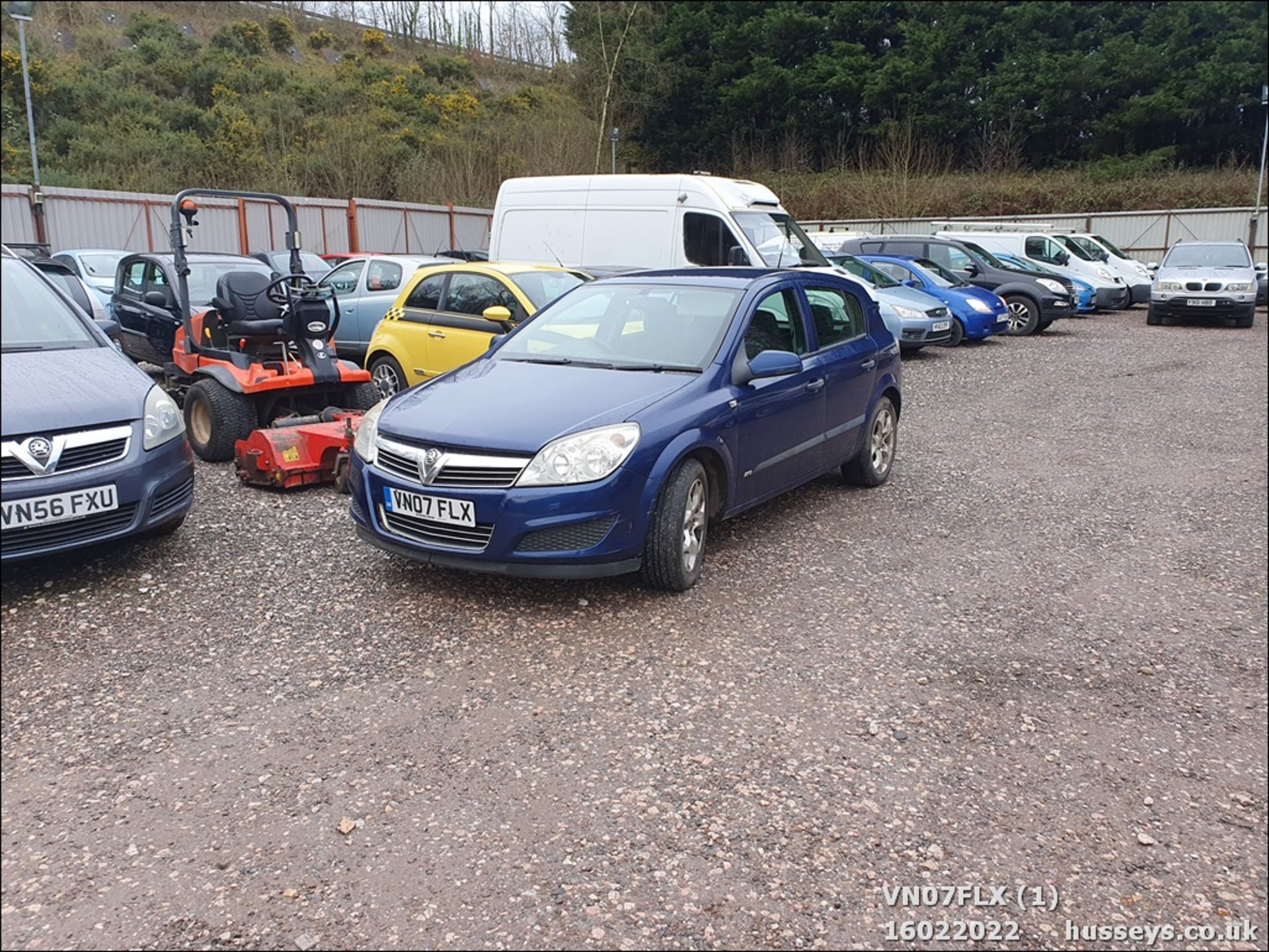 07/07 VAUXHALL ASTRA LIFE CDTI - 1248cc 5dr Hatchback (Blue, 185k) - Image 2 of 27