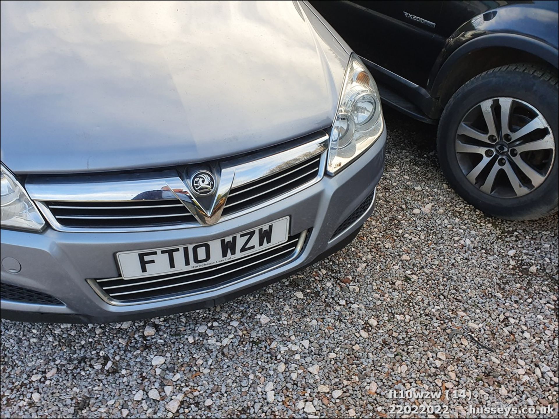 10/10 VAUXHALL ASTRA CLUB - 1364cc 5dr Hatchback (Silver) - Image 15 of 29