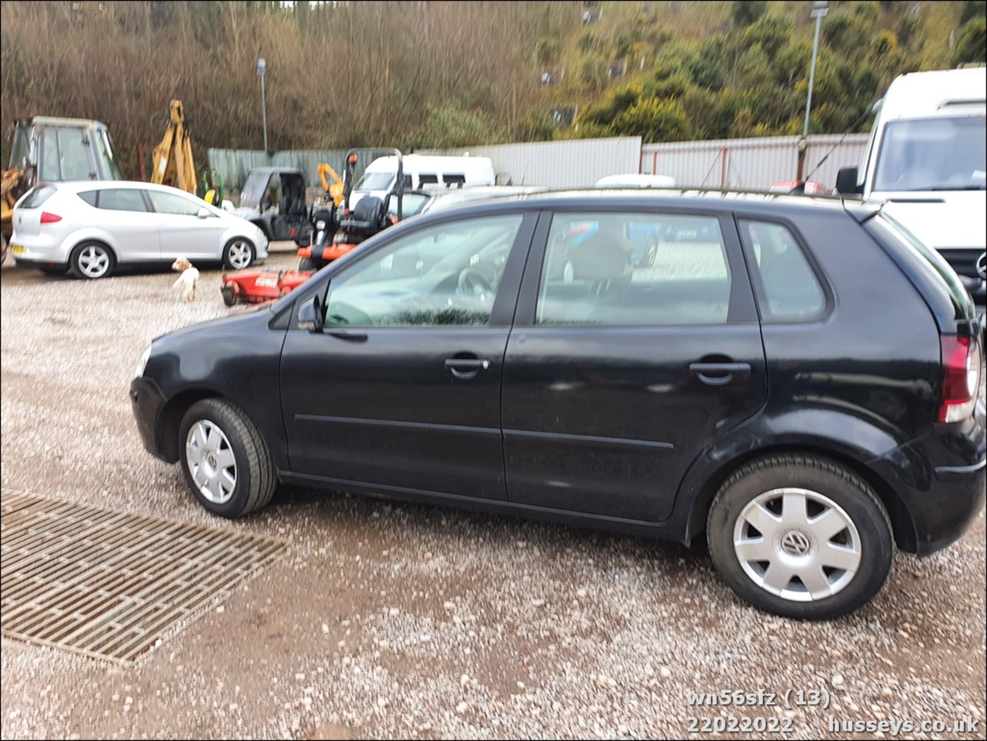 06/56 VOLKSWAGEN POLO S 80 - 1390cc 5dr Hatchback (Black, 85k) - Image 14 of 34