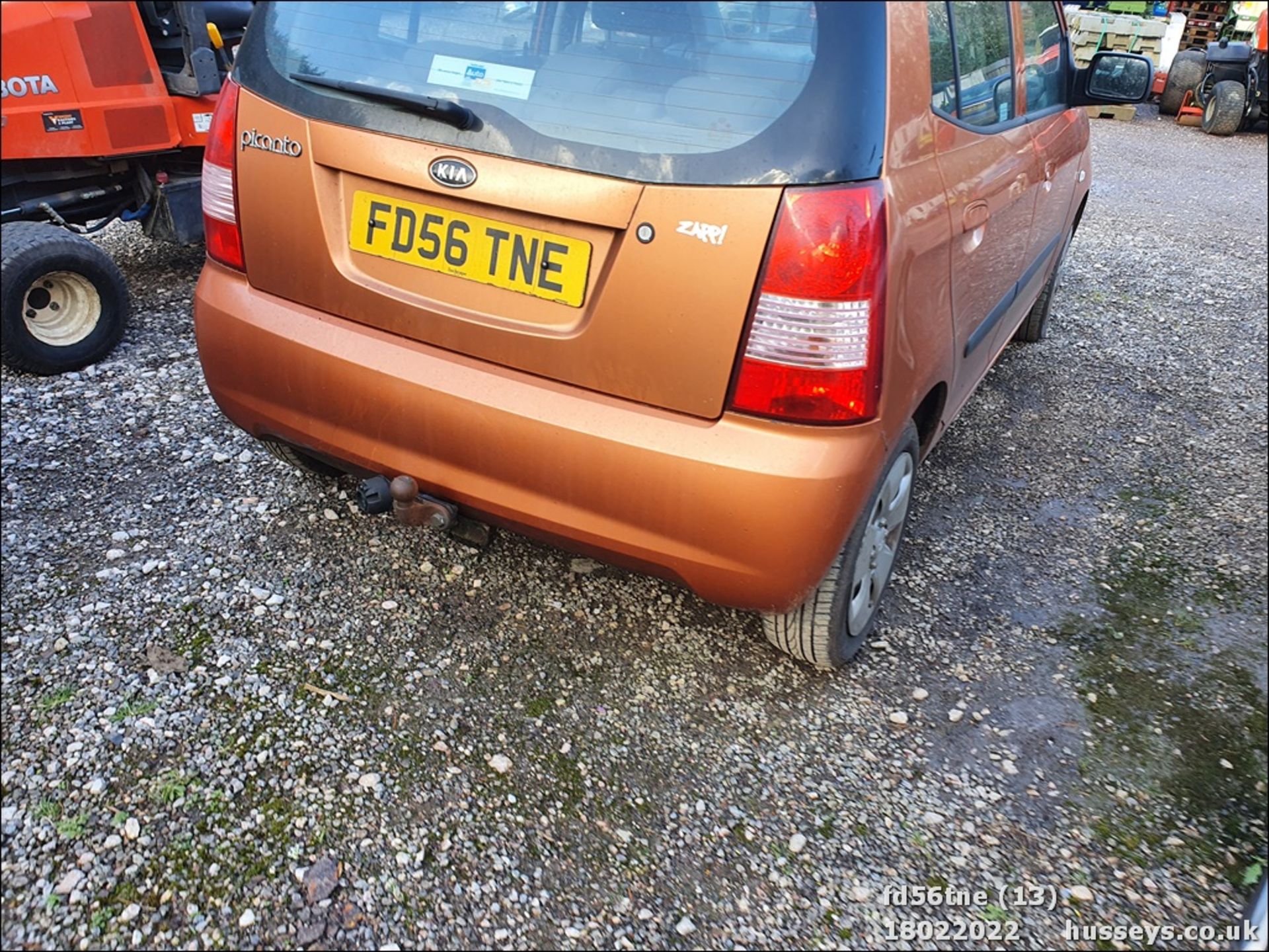 06/56 KIA PICANTO ZAPP A/C - 1086cc 5dr Hatchback (Orange, 103k) - Image 13 of 32