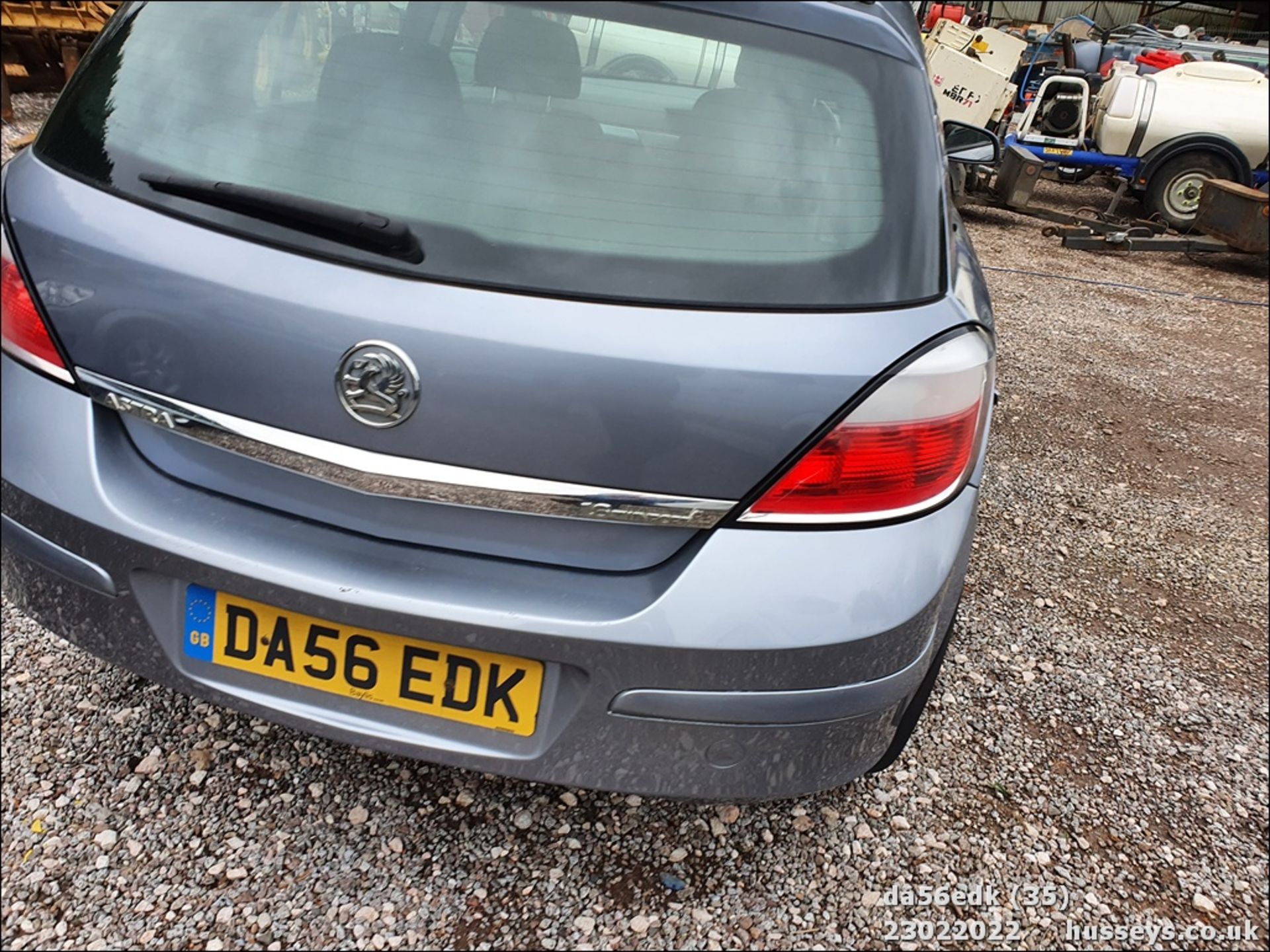 06/56 VAUXHALL ASTRA ACTIVE - 1598cc 5dr Hatchback (Silver) - Image 33 of 42