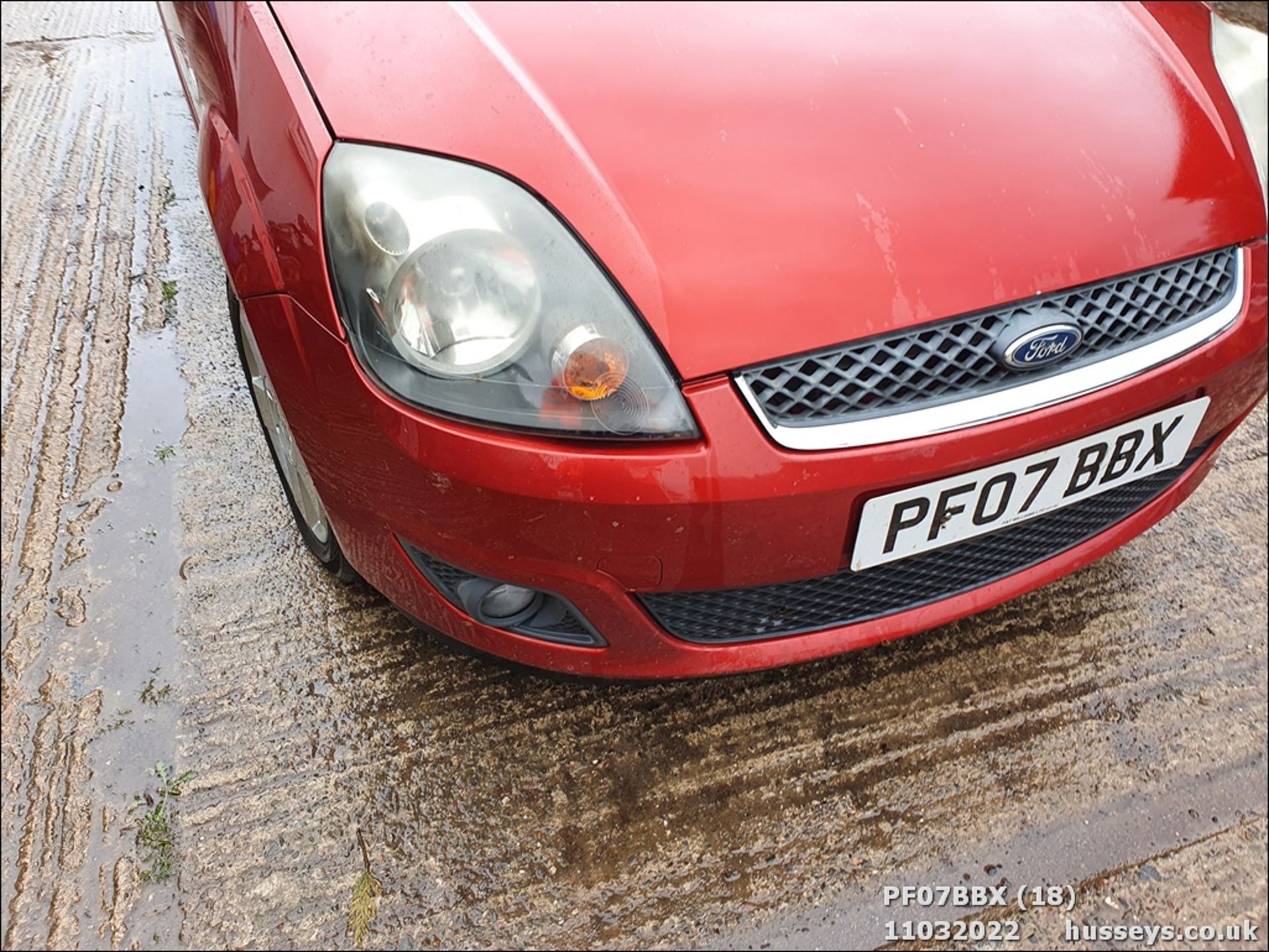 07/07 FORD FIESTA GHIA TDCI - 1399cc 5dr Hatchback (Red, 112k) - Image 18 of 37