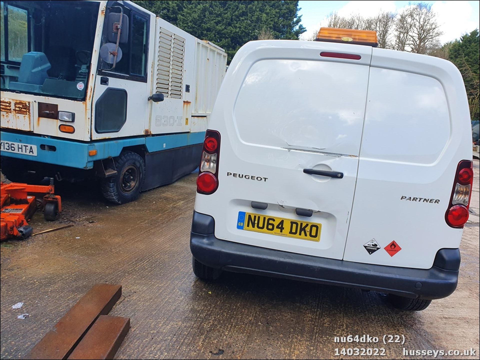 14/64 PEUGEOT PARTNER 850 S L1 HDI - 1560cc Van (White) - Image 22 of 30