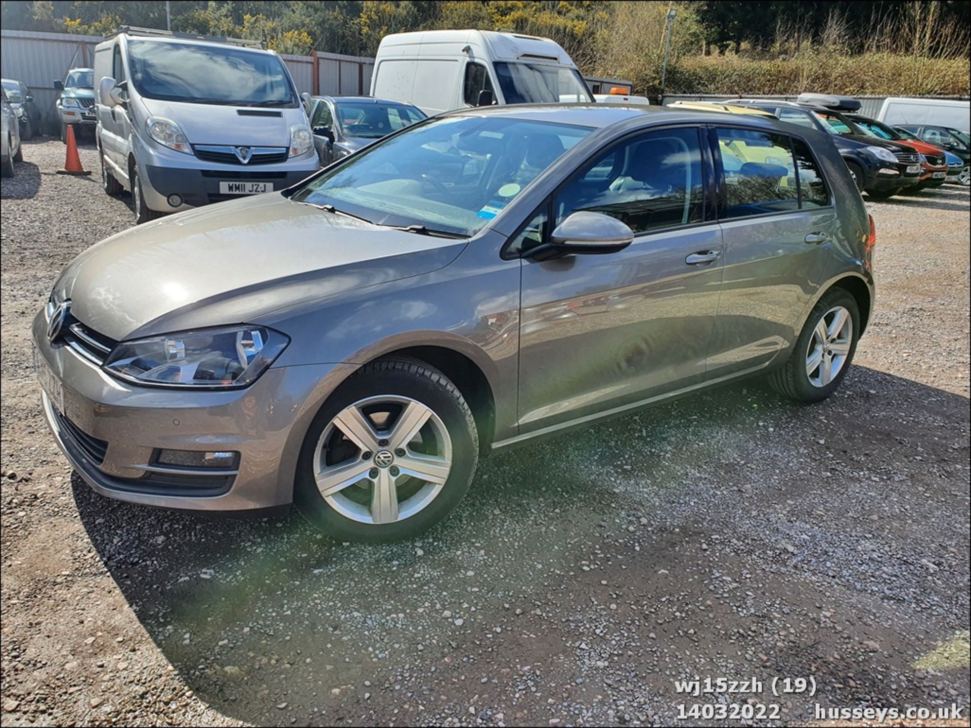 15/15 VOLKSWAGEN GOLF MATCH TDI BMT - 1598cc 5dr Hatchback (Grey, 77k) - Image 20 of 38