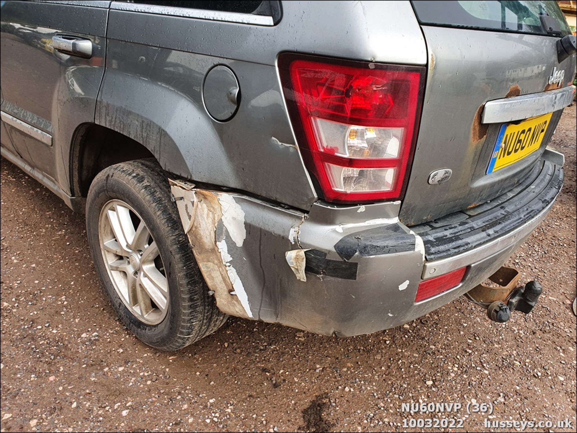 10/60 JEEP G-CHEROKEE OVERLAND CRD A - 2987cc 5dr Estate (Grey, 154k) - Image 36 of 47