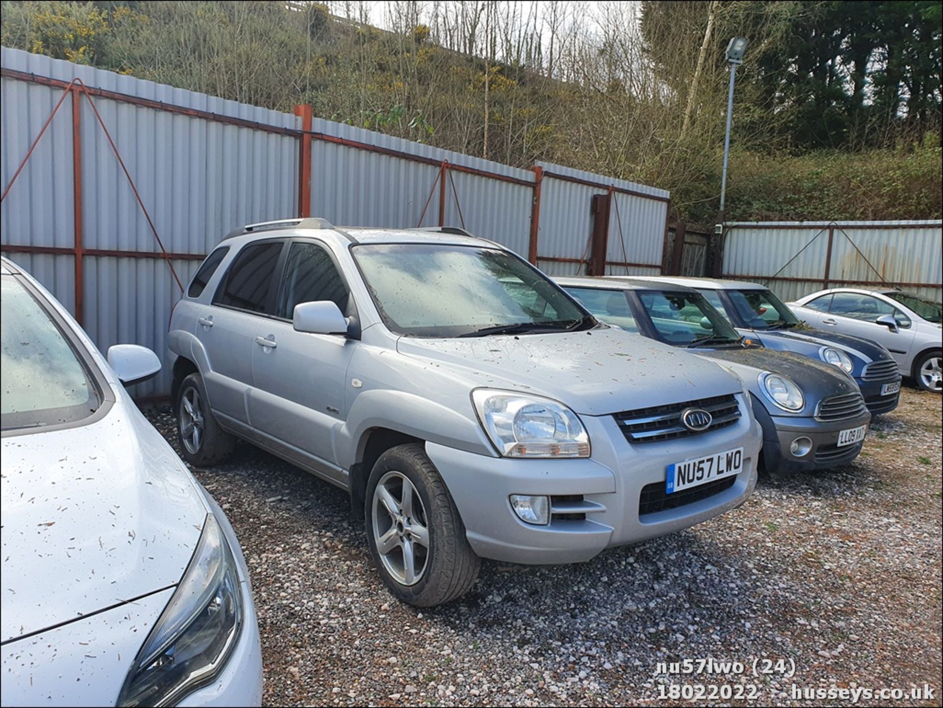 07/57 KIA SPORTAGE TITAN - 1975cc 5dr Hatchback (Silver, 112k) - Image 24 of 24