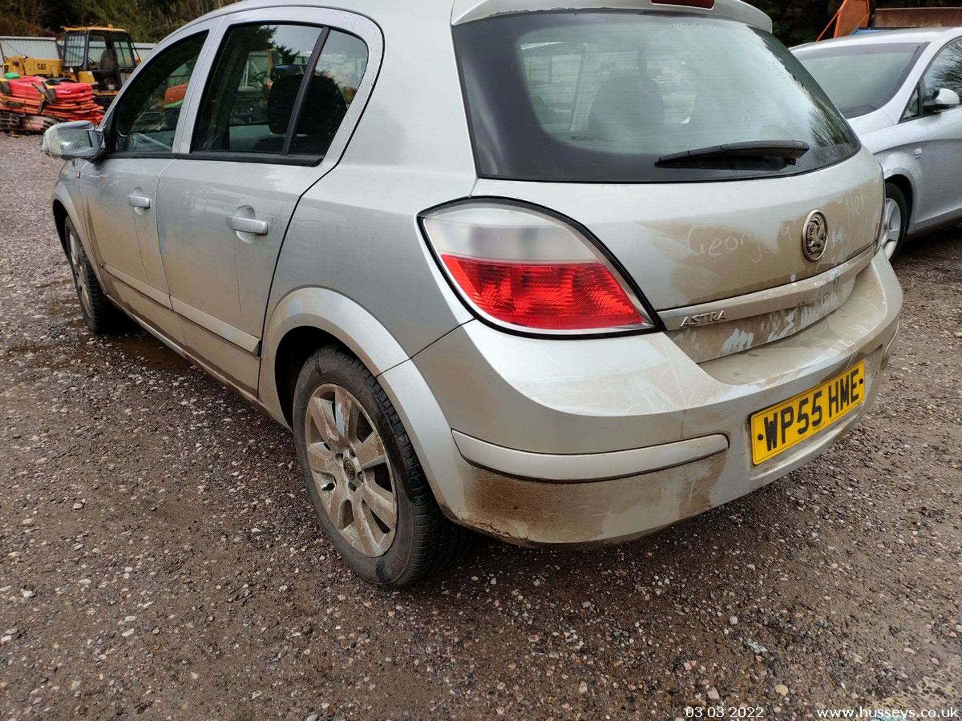 06/55 VAUXHALL ASTRA BREEZE - 1598cc 5dr Hatchback (Silver) - Image 9 of 23