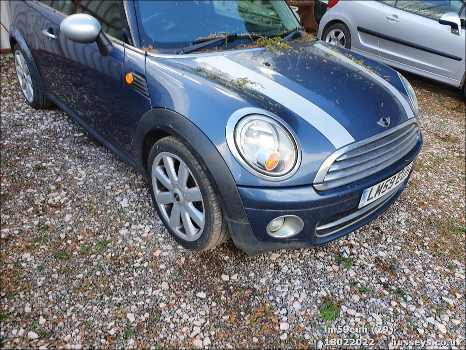 09/59 MINI COOPER D CLUBMAN - 1560cc 5dr Estate (Blue) - Image 57 of 63