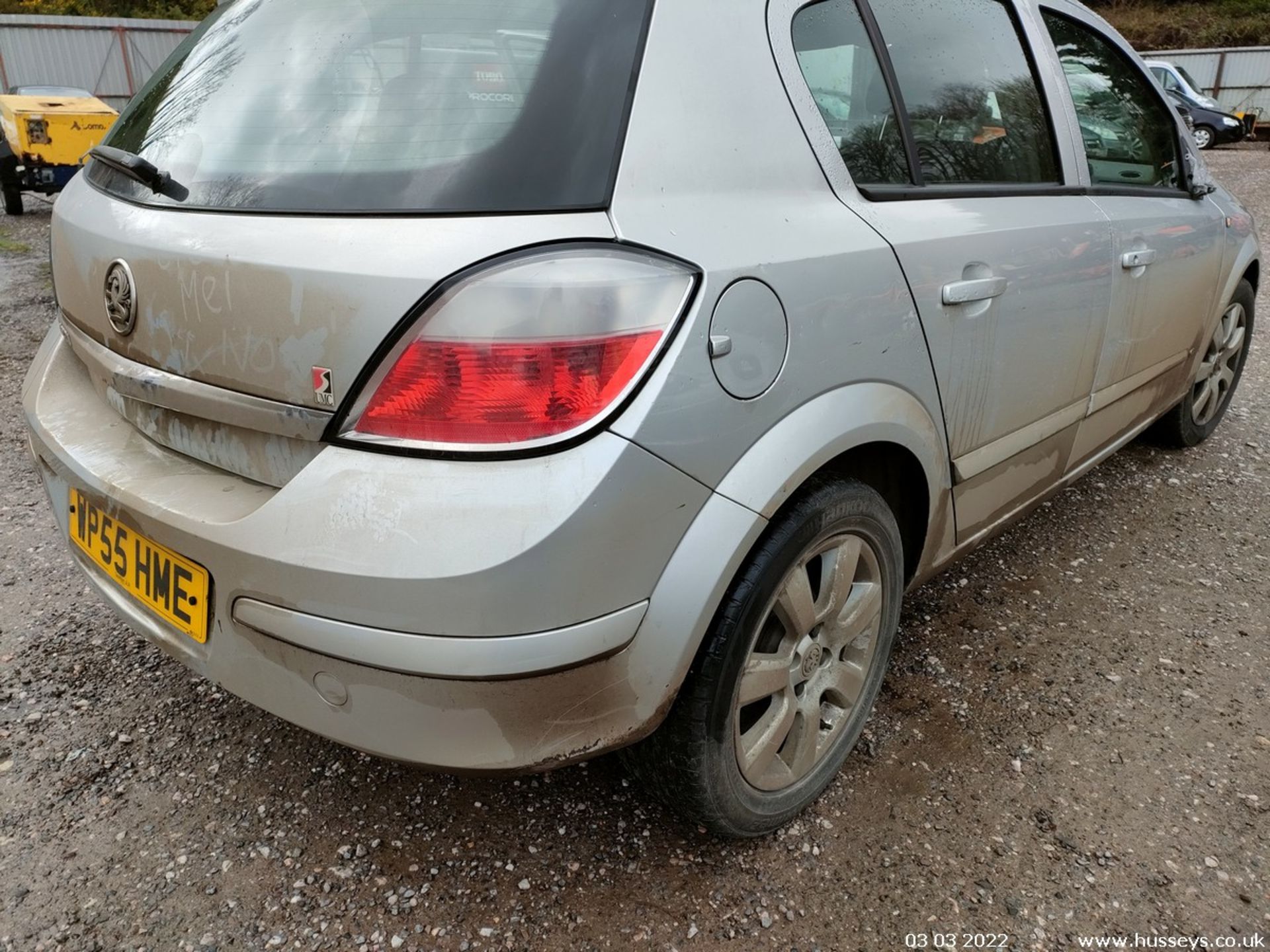 06/55 VAUXHALL ASTRA BREEZE - 1598cc 5dr Hatchback (Silver) - Image 11 of 23