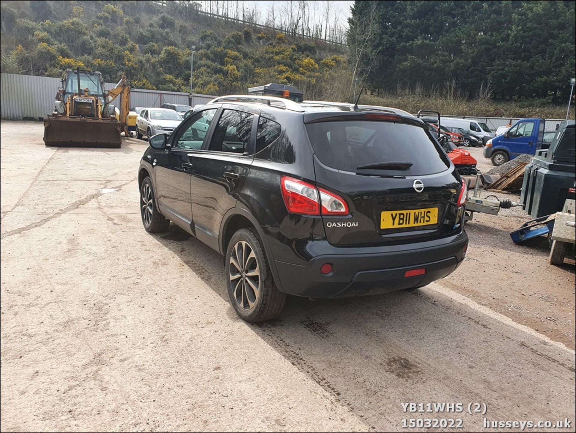 11/11 NISSAN QASHQAI N-TEC DCI - 1461cc 5dr Hatchback (Black, 148k) - Image 3 of 33