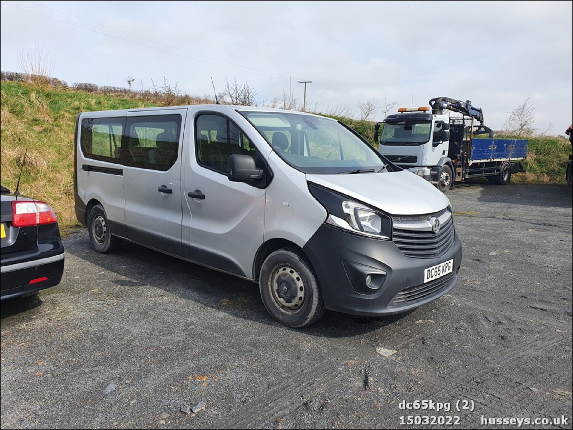 15/65 VAUXHALL VIVARO COMBI CDTI S/S - 1598cc 5dr MPV (Silver) - Image 26 of 26