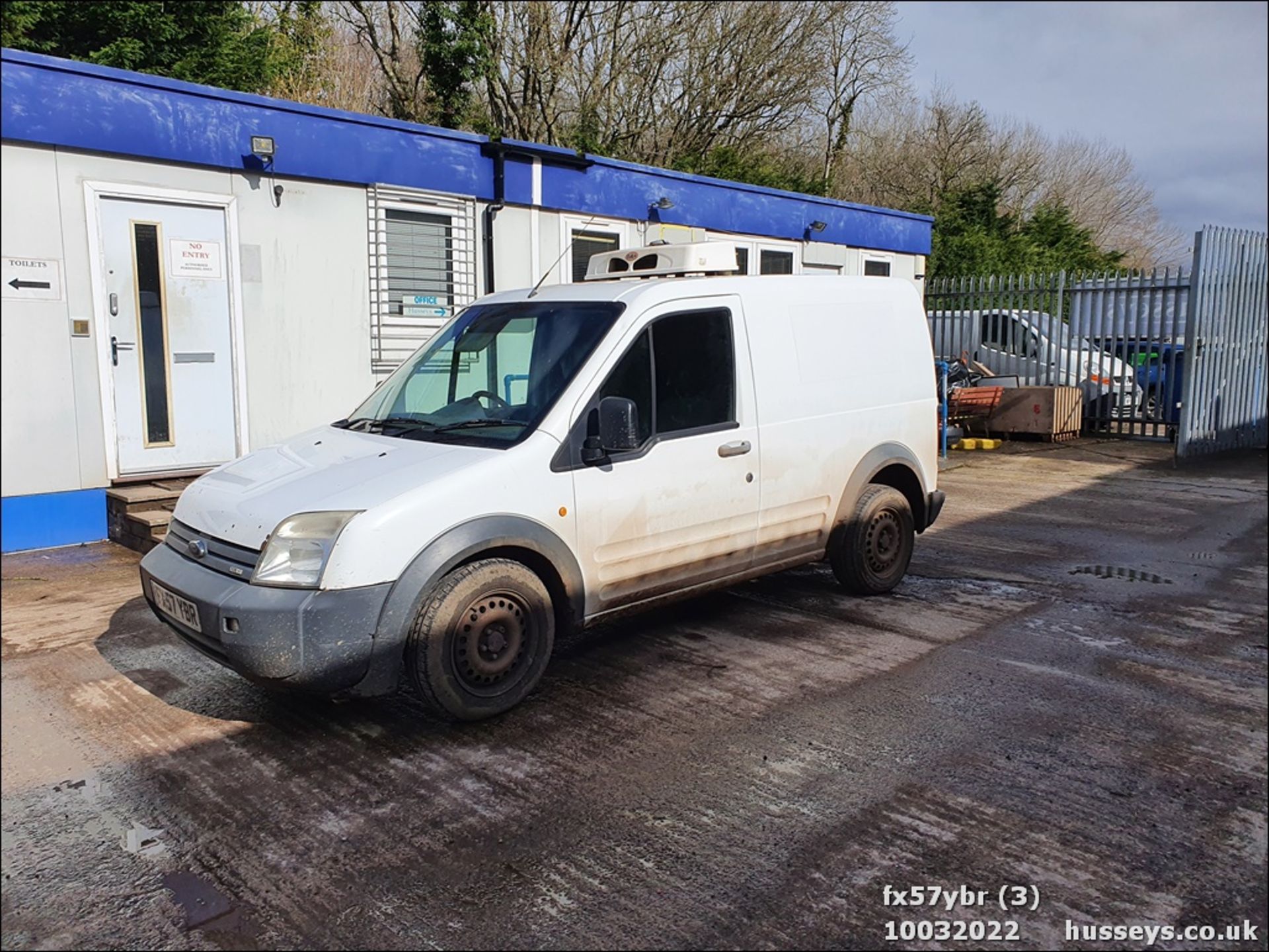 07/57 FORD TRANSIT CONNECT REFRIDGERATED T200 75 - 1753cc 4dr Van (White, 202k) - Image 4 of 22