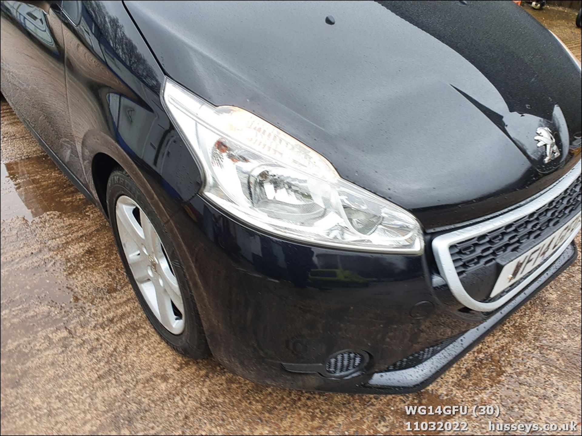 14/14 PEUGEOT 208 ACCESS - 999cc 5dr Hatchback (Black, 72k) - Image 30 of 38