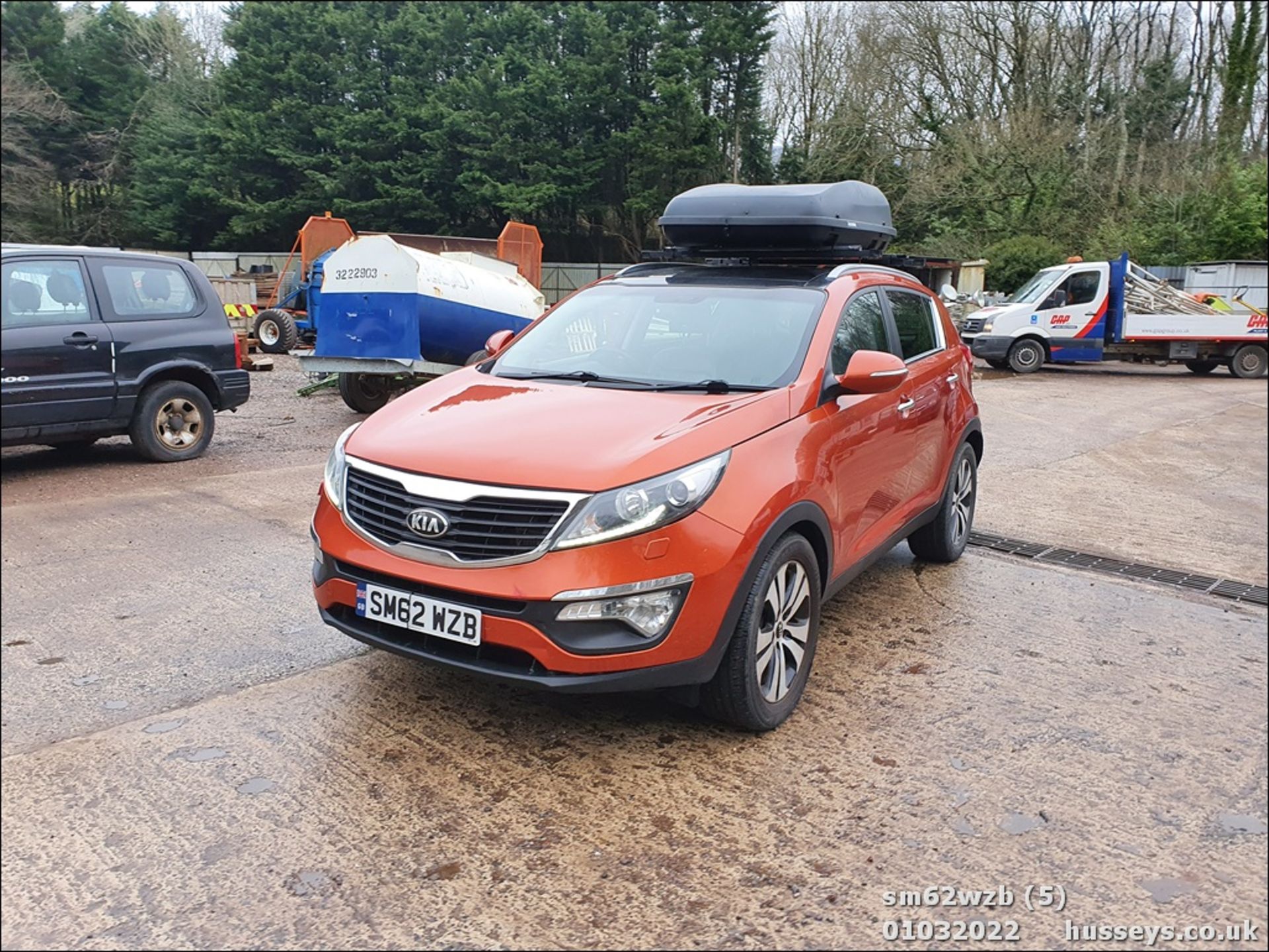 13/62 KIA SPORTAGE 3 CRDI - 1685cc 5dr Estate (Orange, 64k) - Image 6 of 30