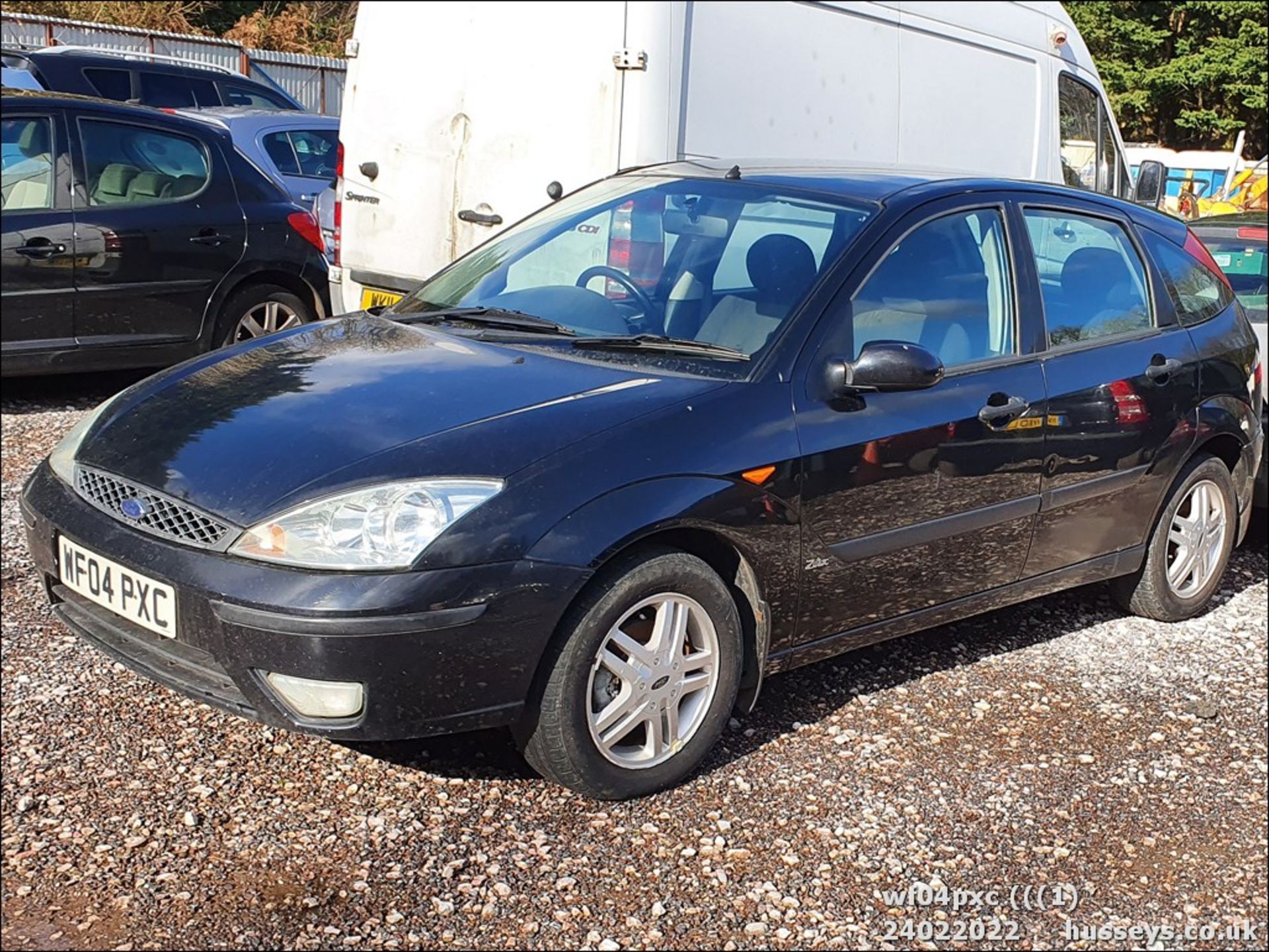 04/04 FORD FOCUS ZETEC - 1796cc 5dr Hatchback (Black)