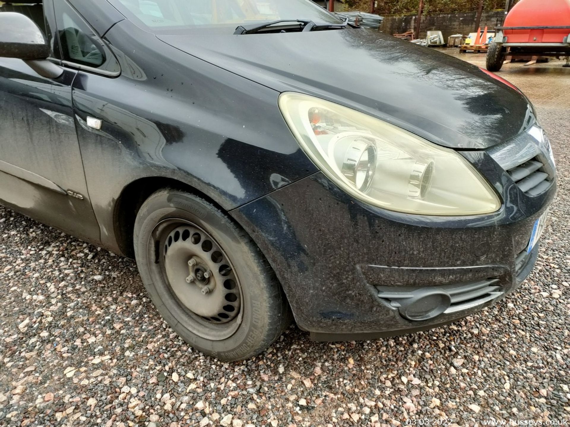 07/56 VAUXHALL CORSA CLUB A/C - 1364cc 5dr Hatchback (Black) - Image 3 of 23