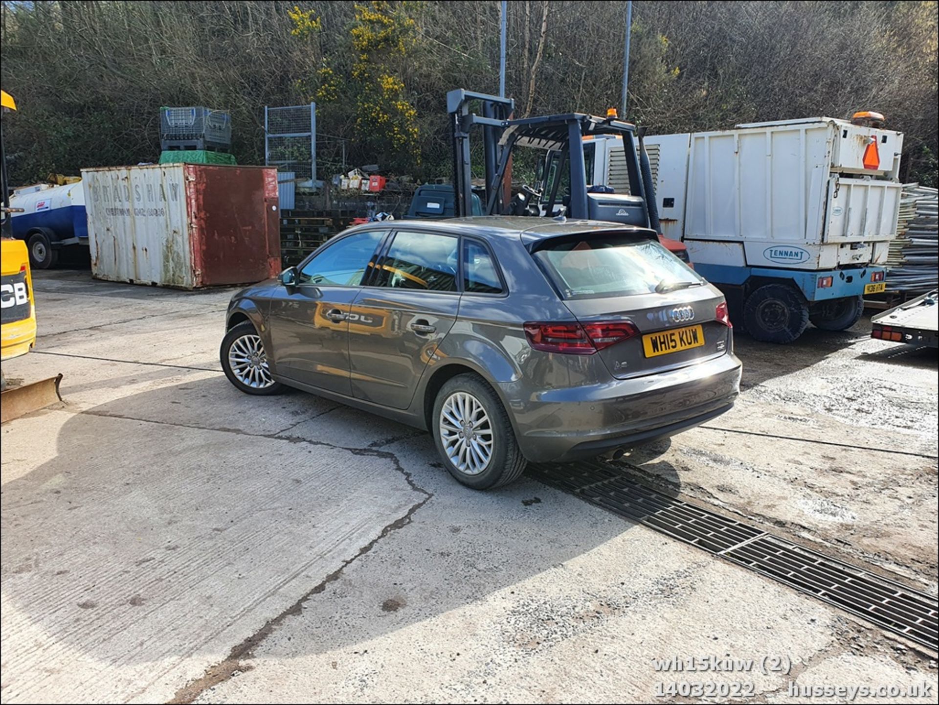 15/15 AUDI A3 SE TECHNIK TDI - 1598cc 5dr Hatchback (Grey, 68k) - Image 3 of 42