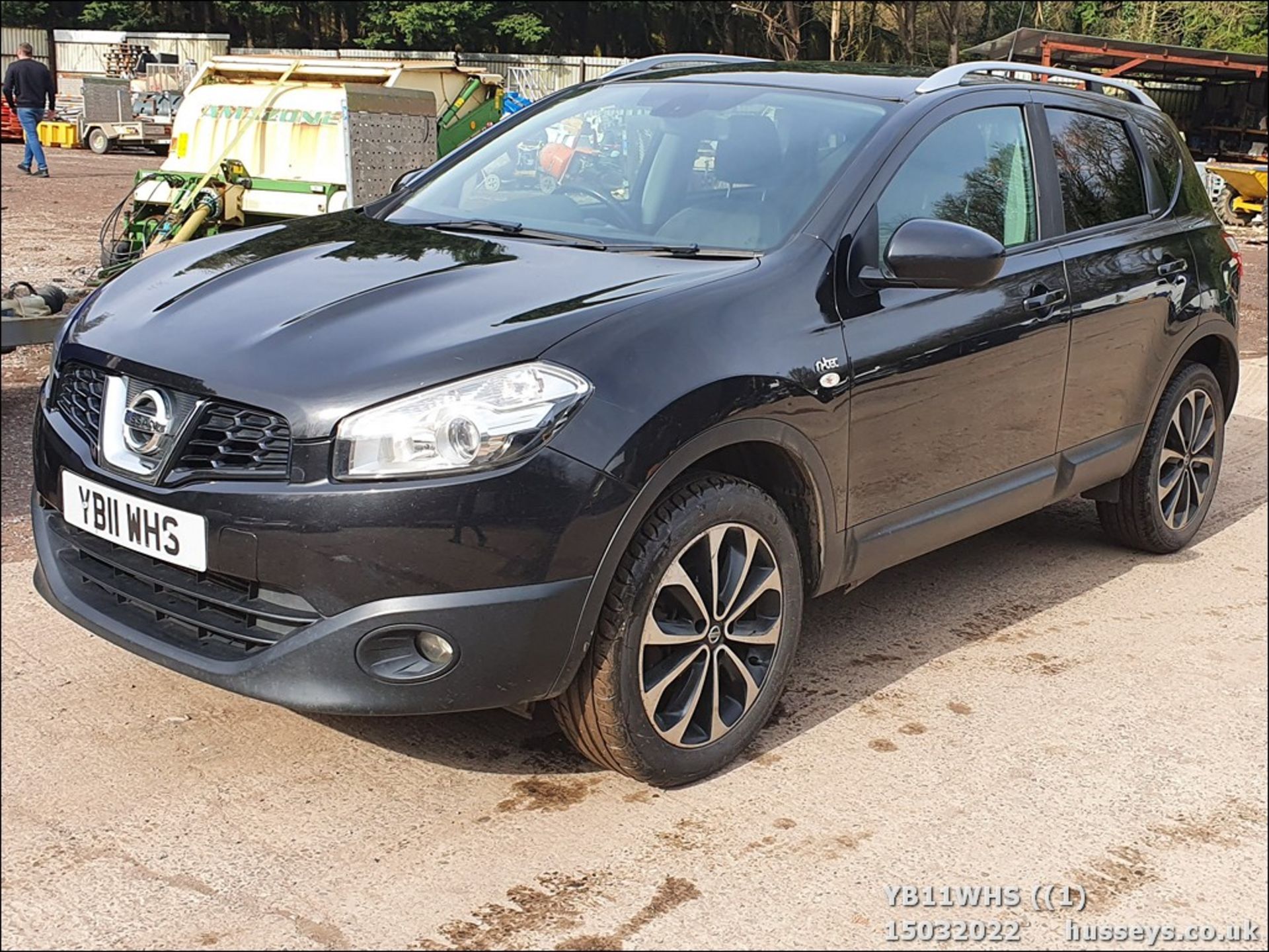 11/11 NISSAN QASHQAI N-TEC DCI - 1461cc 5dr Hatchback (Black, 148k)