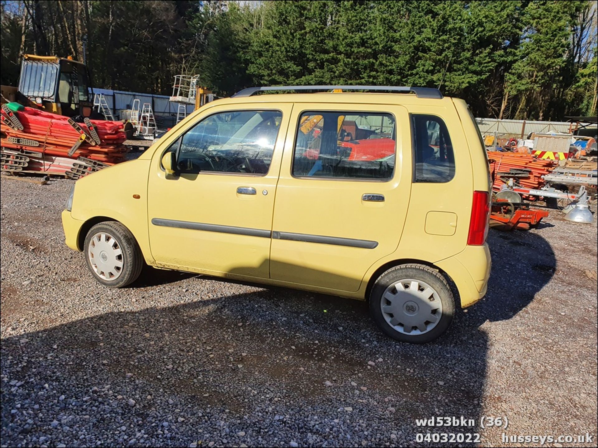 04/53 VAUXHALL AGILA ENJOY 16V - 1199cc 5dr Estate (Yellow) - Image 34 of 38