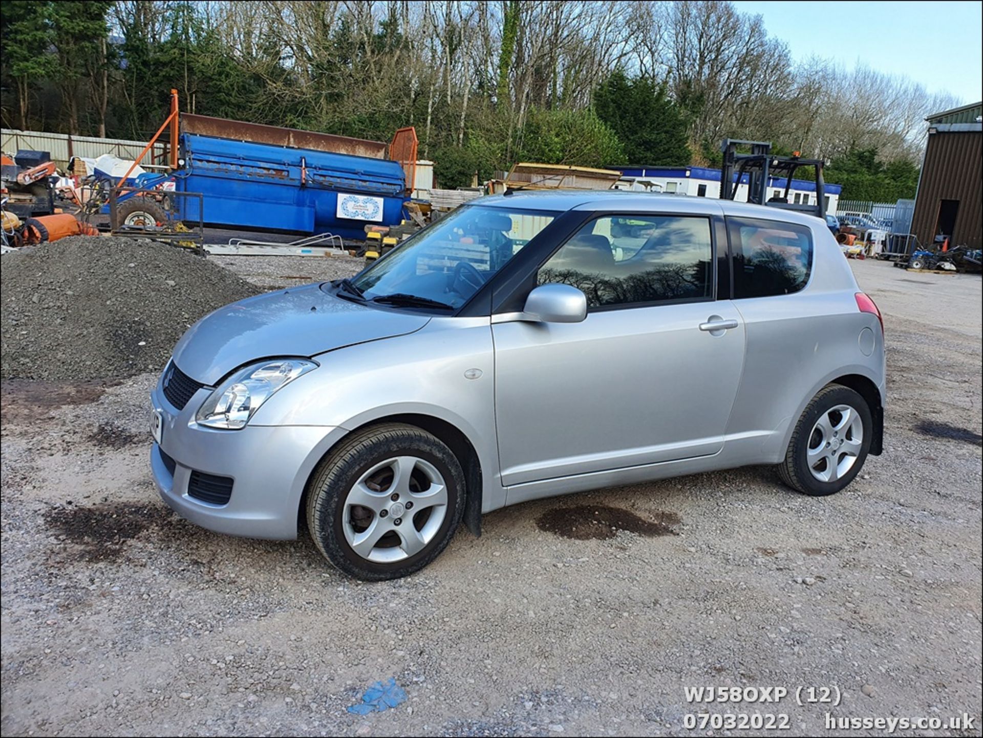 08/58 SUZUKI SWIFT GL 3DR - 1328cc 3dr Hatchback (Silver, 59k) - Image 13 of 36