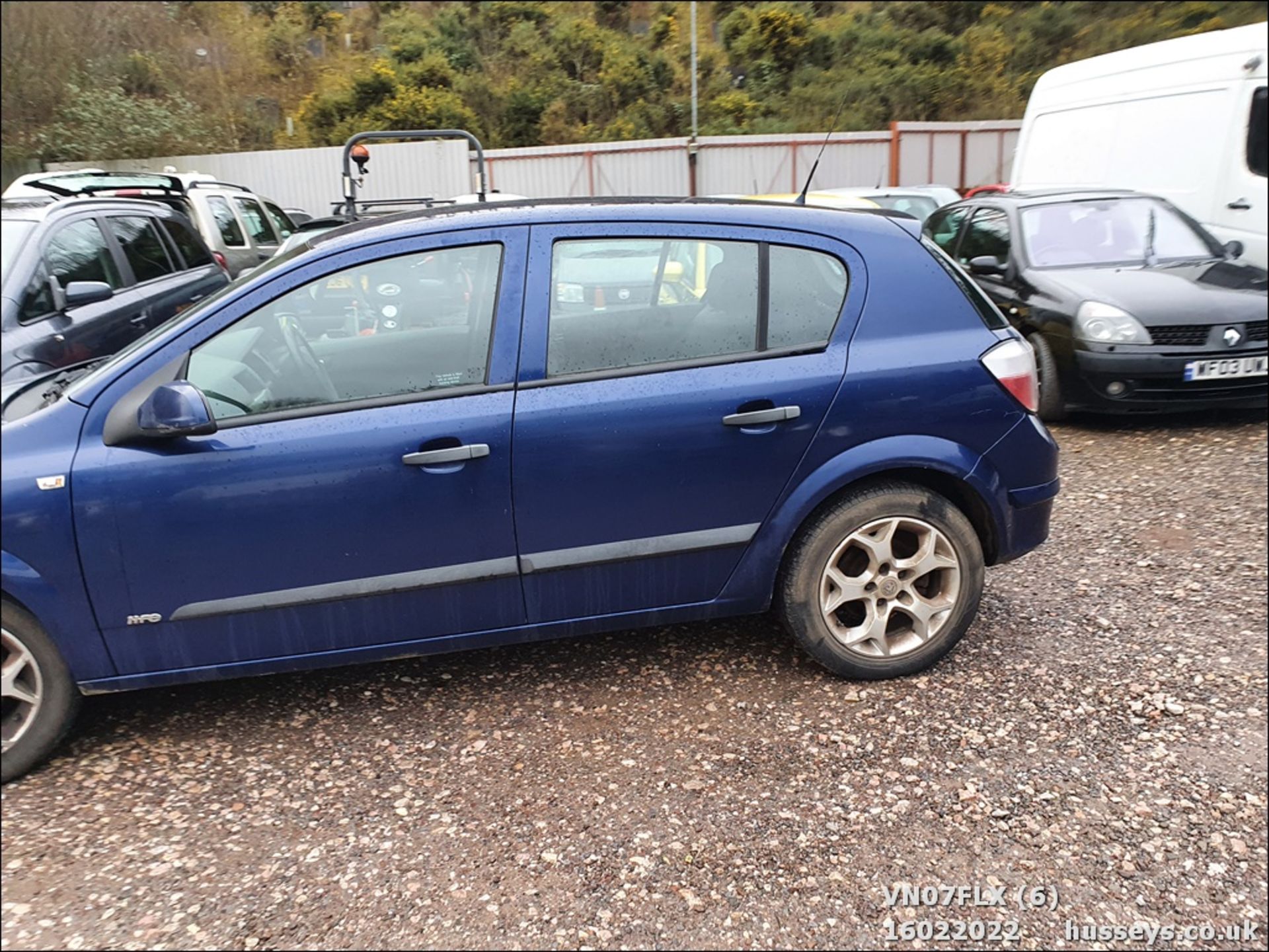 07/07 VAUXHALL ASTRA LIFE CDTI - 1248cc 5dr Hatchback (Blue, 185k) - Image 6 of 27