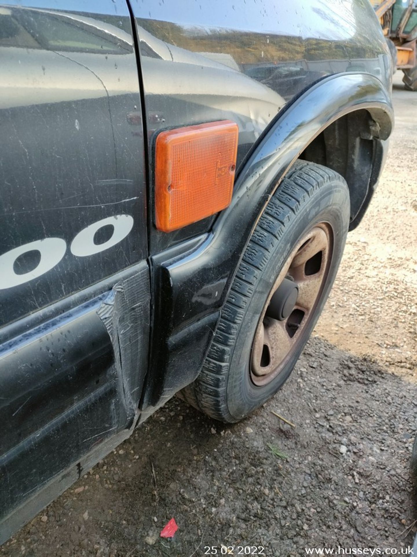 2000 SUZUKI GRAND VITARA GV2000 AUTO - 1995cc 3dr Estate (Black) - Image 16 of 23